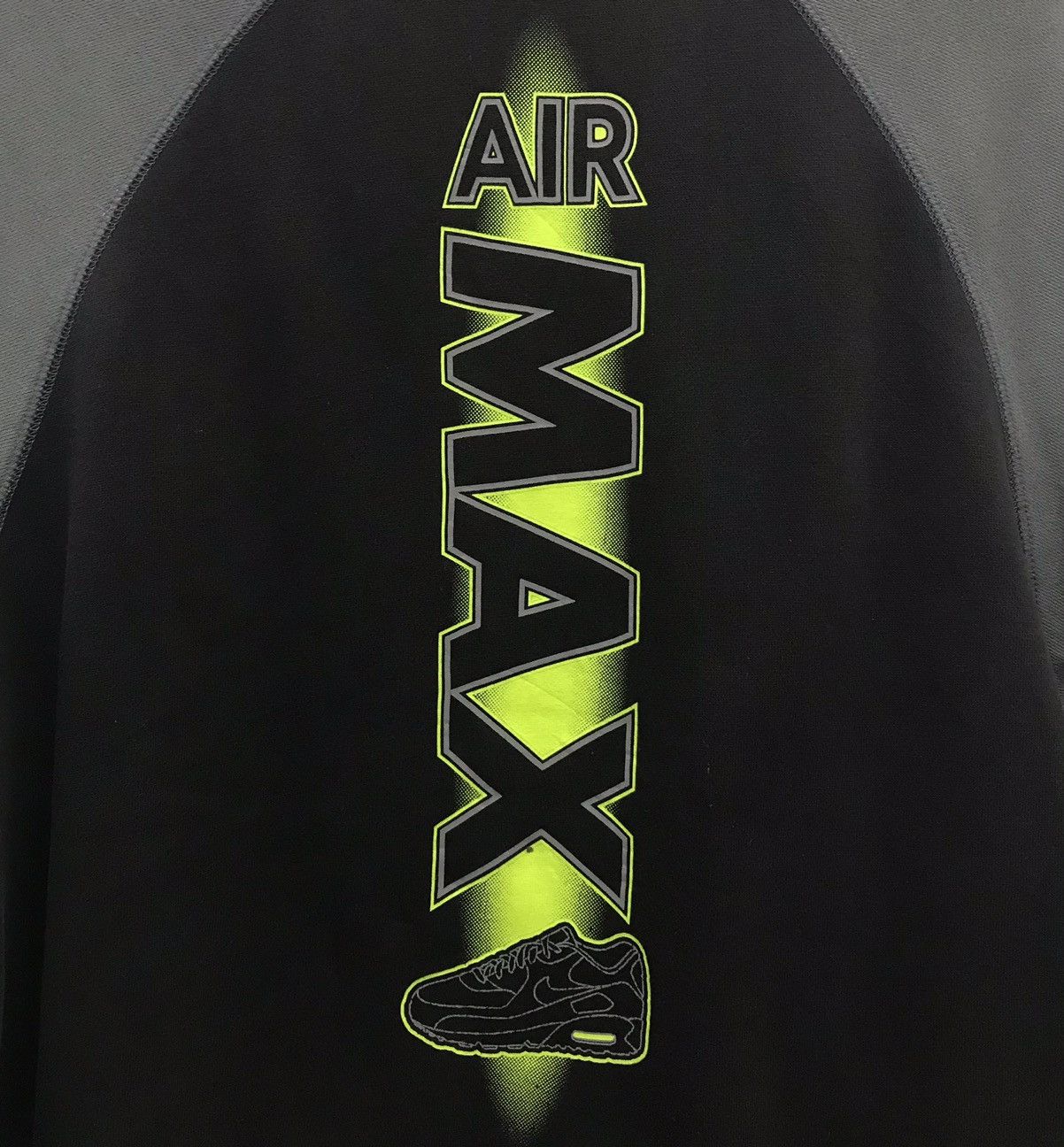 NIKE AIR MAX SWEATSHIRT