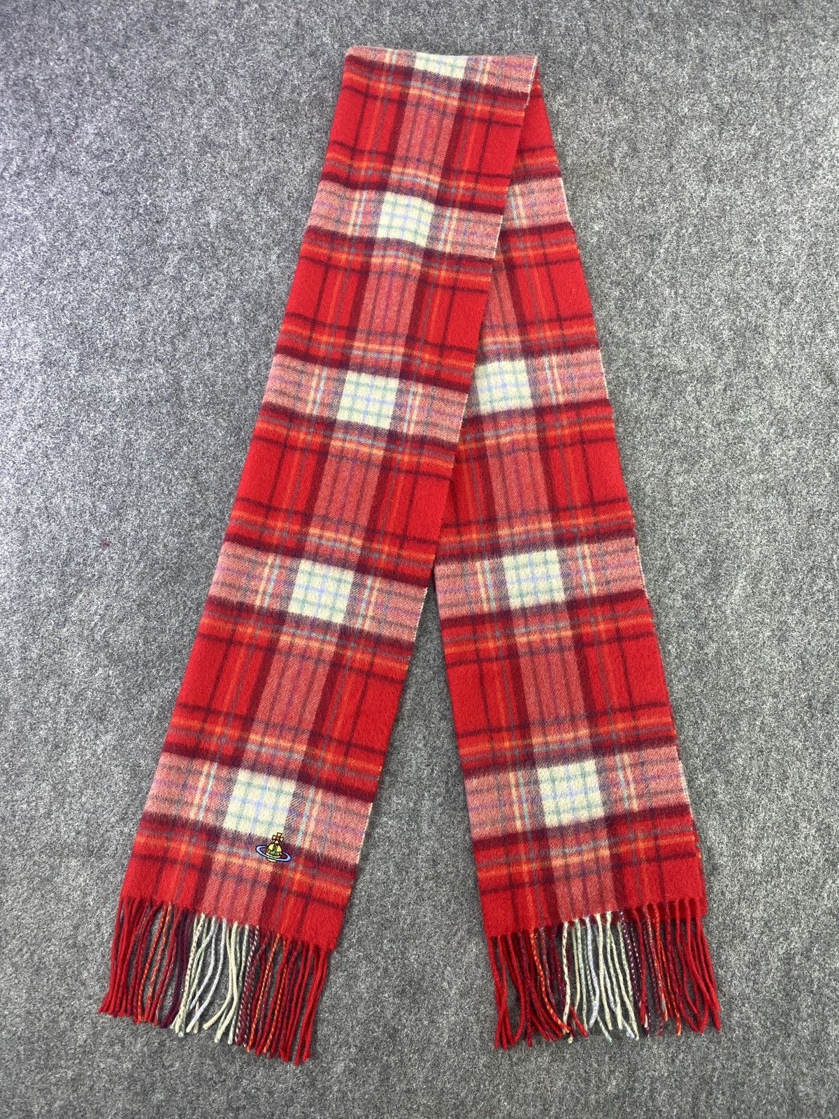 VIVIENNE WESTWOOD Scarf / Muffler / Neckwear -T212