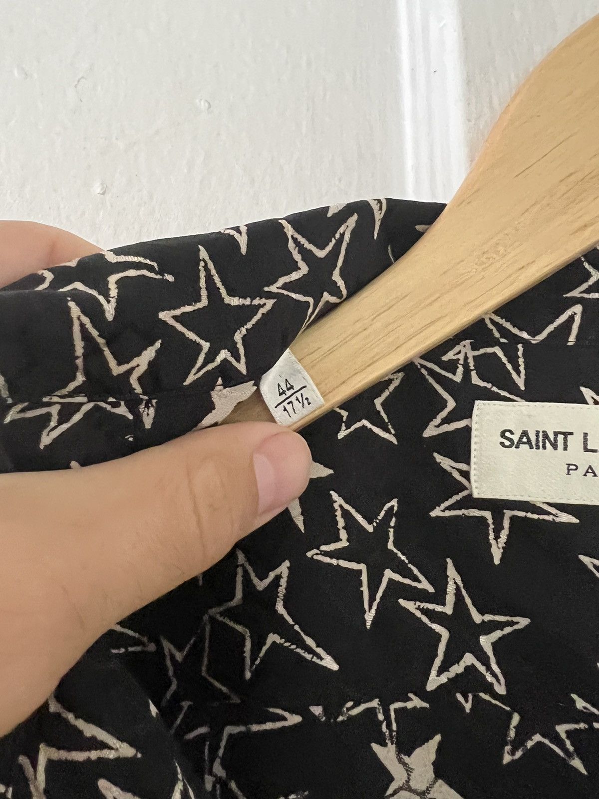 Saint Laurent Paris Silk stars shirt Size US XL / EU 56 / 4 - 3 Thumbnail