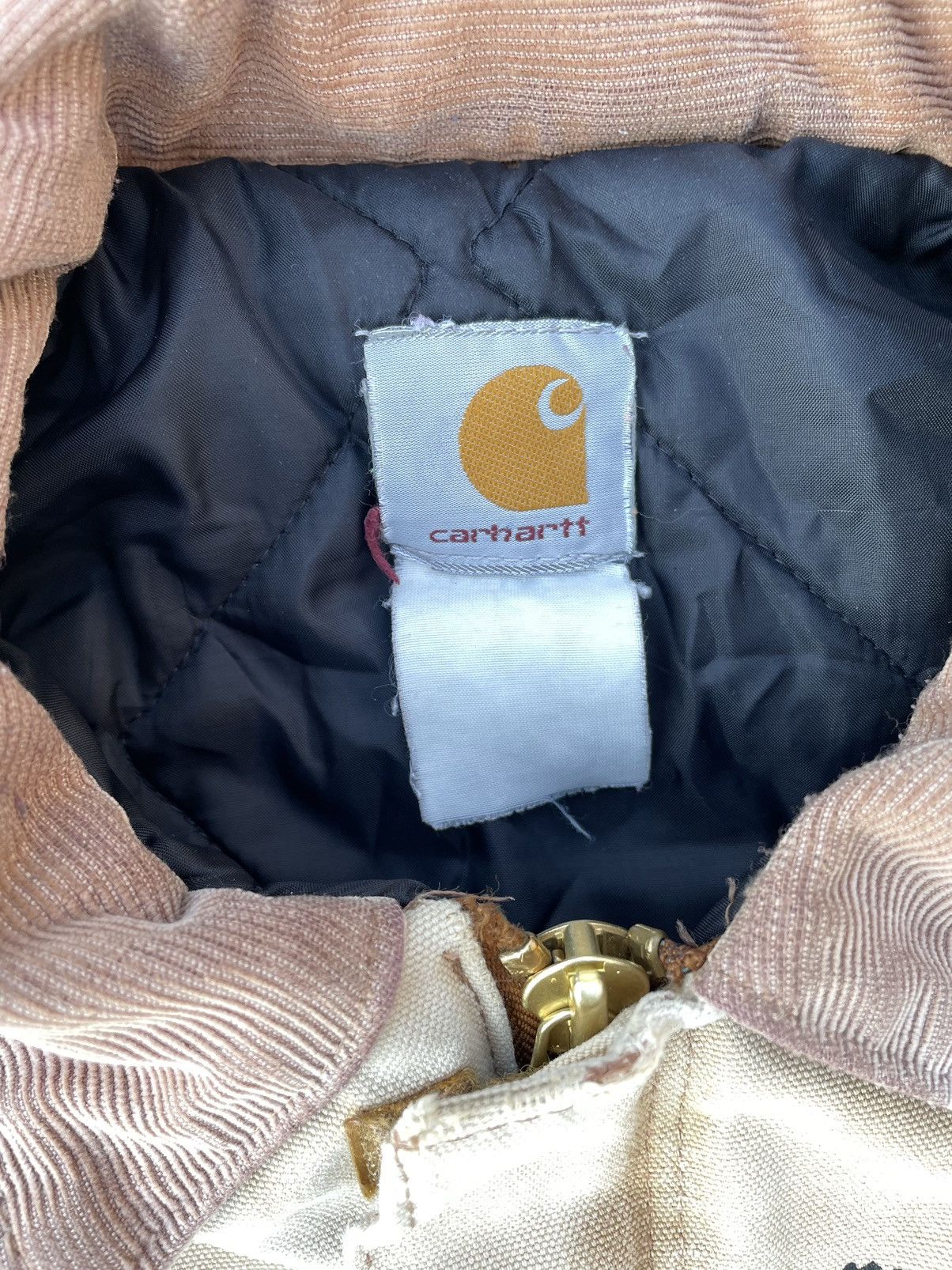 Carhartt Vintage Custom Carhartt Quilt Insulated Jacket Thrashed Size US L / EU 52-54 / 3 - 9 Thumbnail
