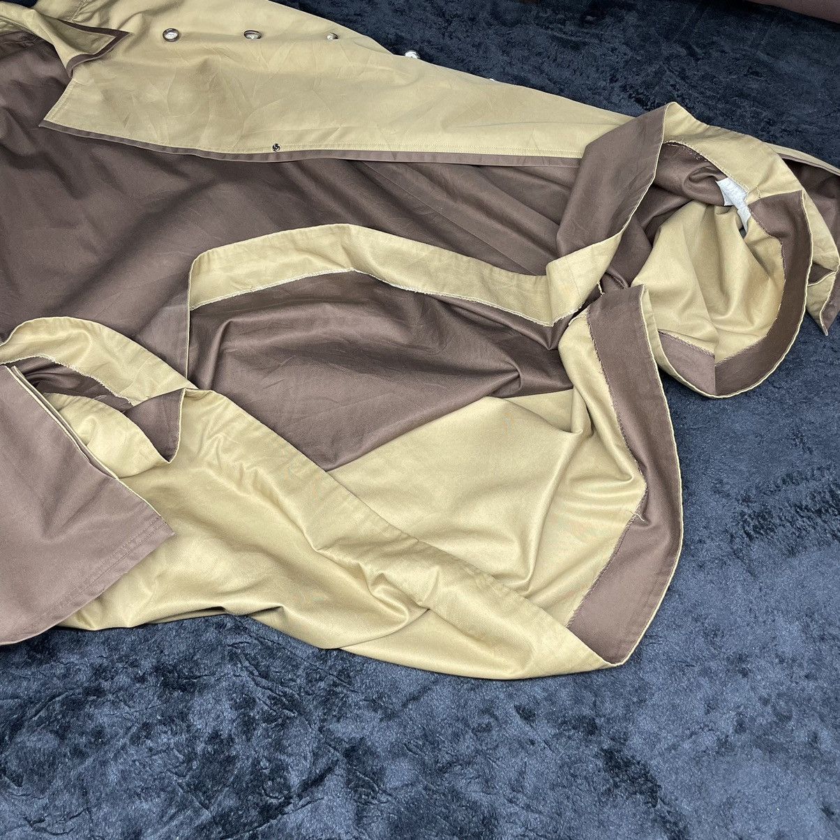 Yves Saint Laurent a69 YvesSaintLaurent Paris trenchcoat big size Size L / US 10 / IT 46 - 13 Thumbnail