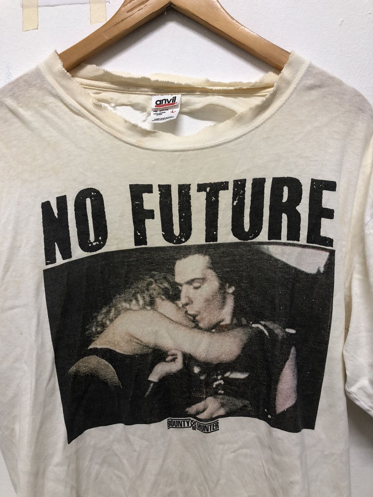 Band Tees Vintage No Future Sid and Nancy Distressed tee. Size US L / EU 52-54 / 3 - 2 Thumbnail