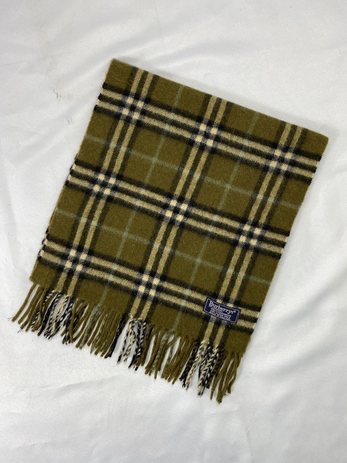 Vintage Burberry Scarf/Muffler -T022