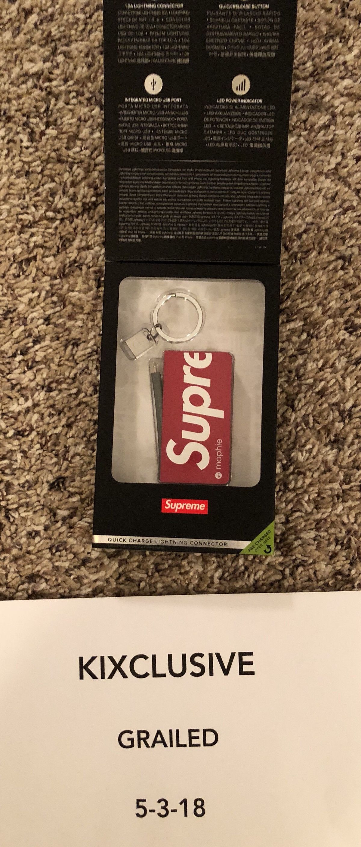 Supreme SUPREME MOPHIE POWER RESERVE IPHONE BATTERY CHARGER Size ONE SIZE - 2 Thumbnail