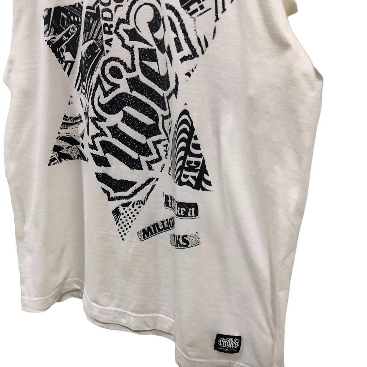 Japanese Brand Rudies Underground Tees Size US L / EU 52-54 / 3 - 5 Thumbnail