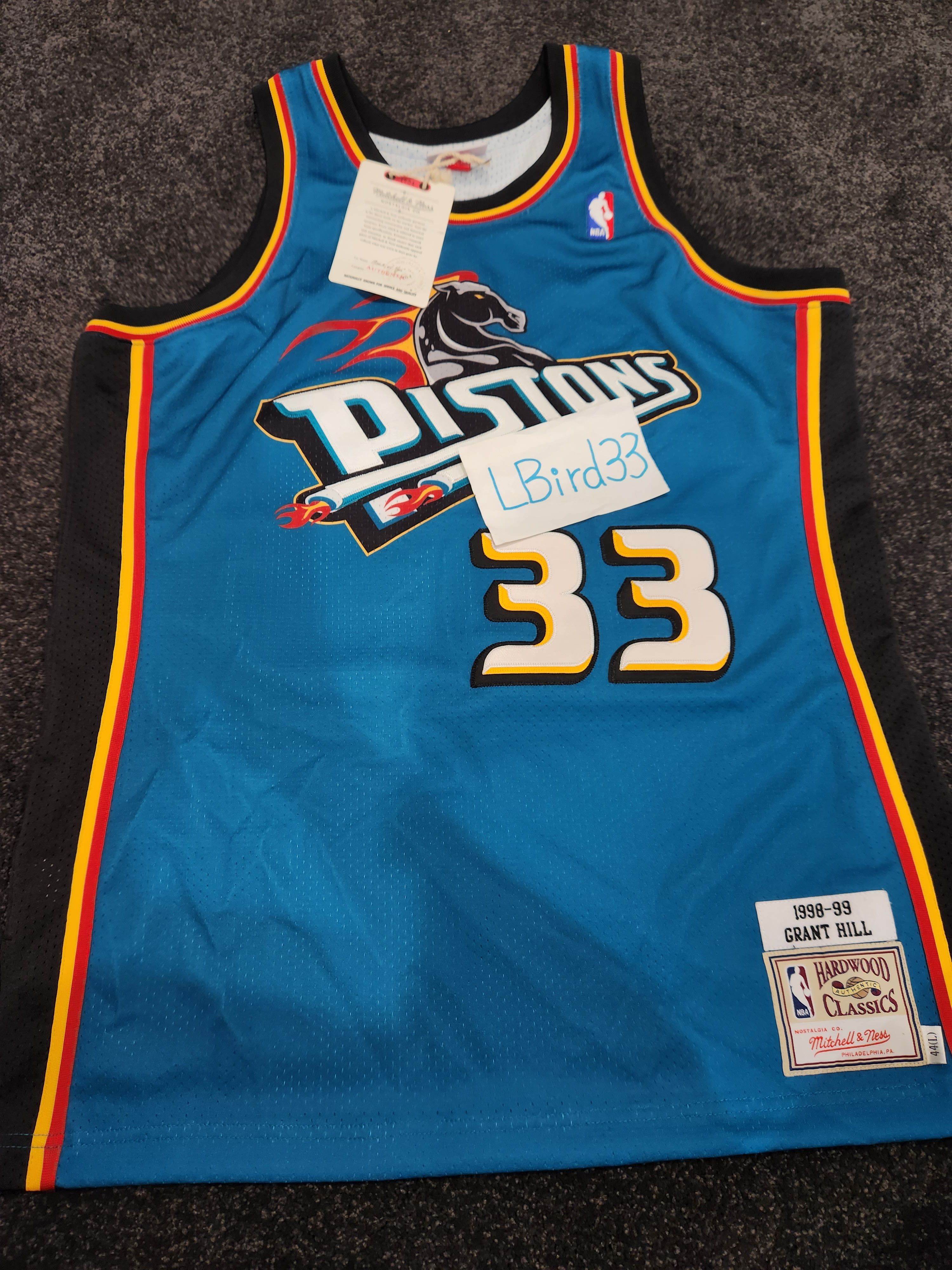 Grant Hill 1997-98 Detroit Pistons Game Worn Issued Signed