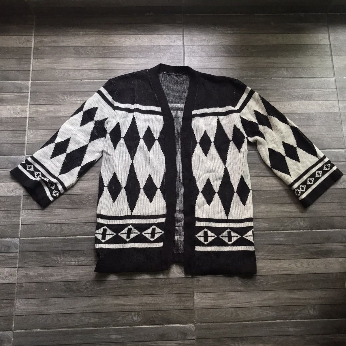 Cartoon Network Tokyo Revengers DRAKEN KIMONO knit Size US M / EU 48-50 / 2 - 1 Thumbnail