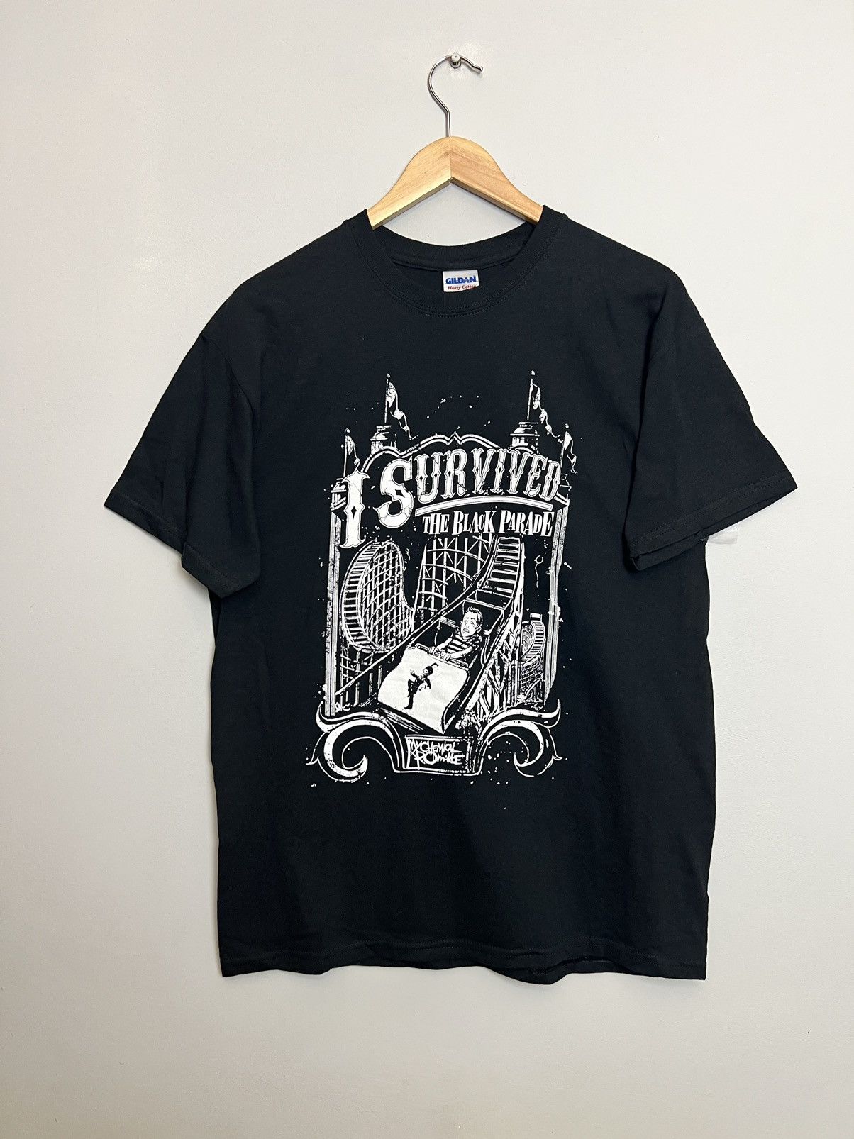 Band Tees Rare Vintage Y2K My Chemical Romance Black Parade Band Tee Size US M / EU 48-50 / 2 - 1 Thumbnail