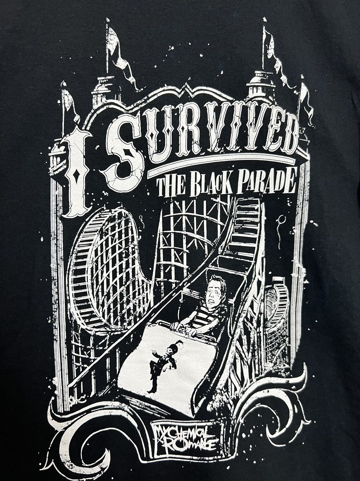 Band Tees Rare Vintage Y2K My Chemical Romance Black Parade Band Tee Size US M / EU 48-50 / 2 - 2 Thumbnail