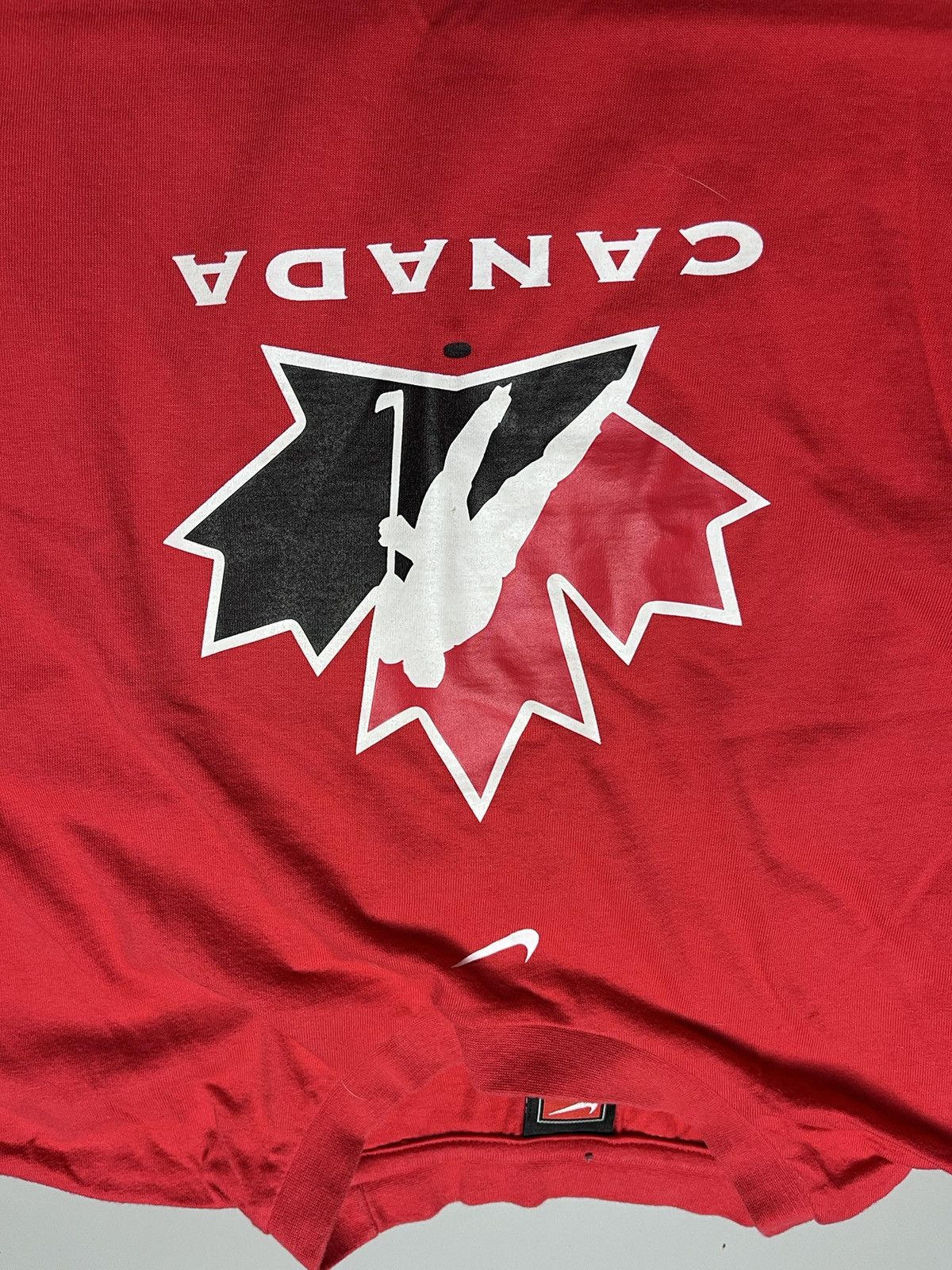 Nike Nike Center Swoosh Team Canada Red T-shirt L Size US L / EU 52-54 / 3 - 11 Thumbnail