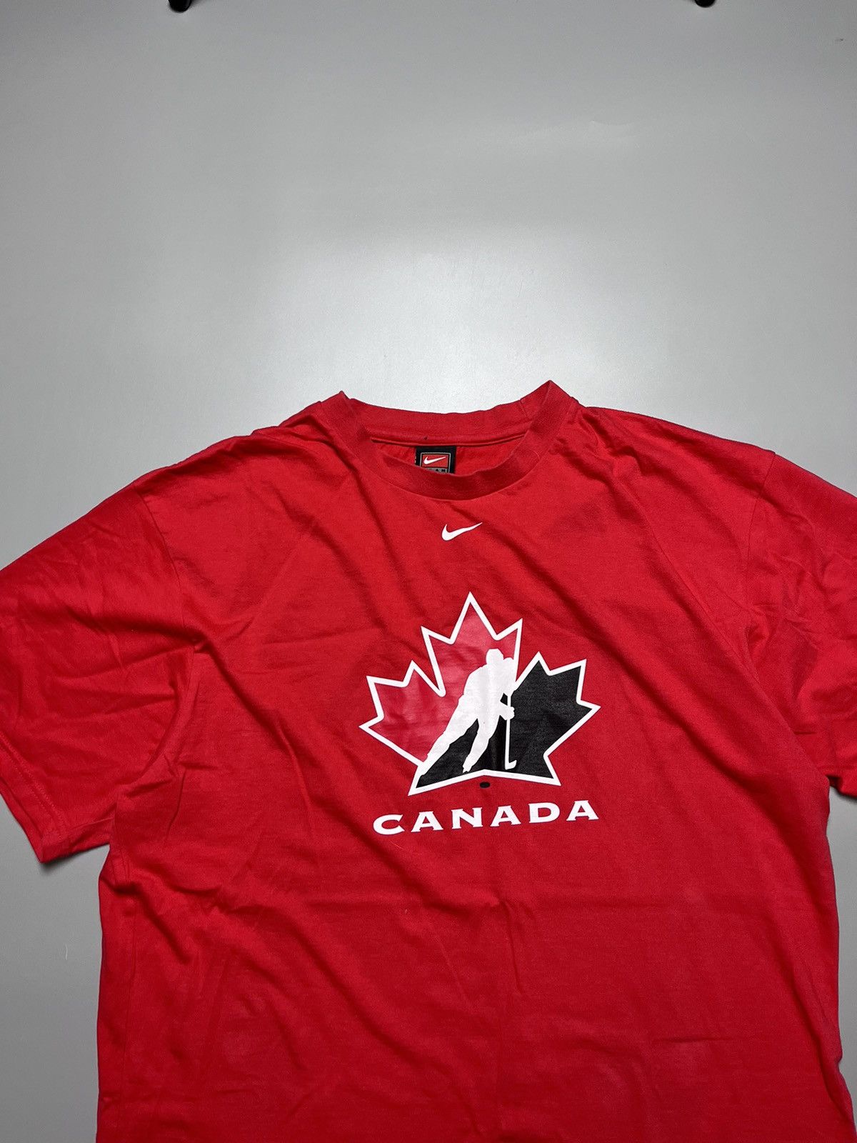 Nike Nike Center Swoosh Team Canada Red T-shirt L Size US L / EU 52-54 / 3 - 2 Thumbnail