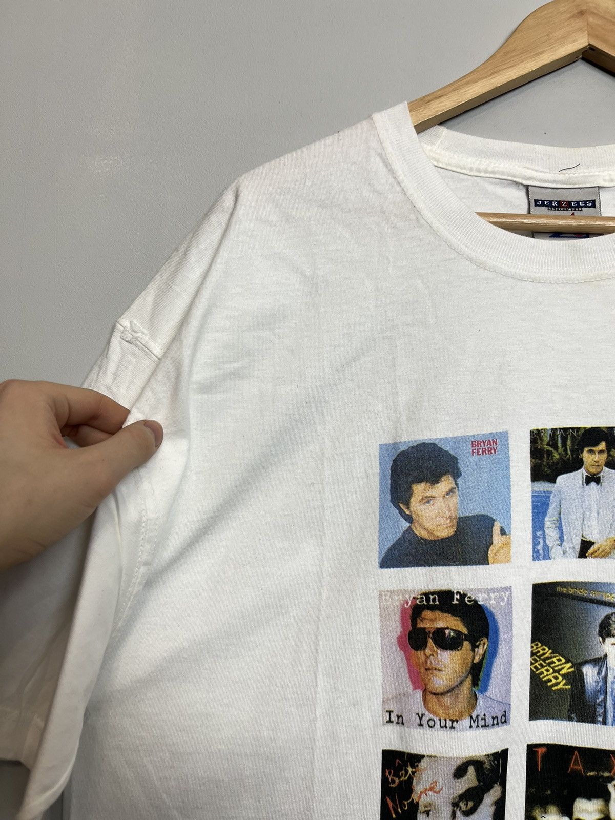 Band Tees Rare Vintage Bryan Ferry t shirt 00s Music Band Tshirt Size US L / EU 52-54 / 3 - 4 Thumbnail