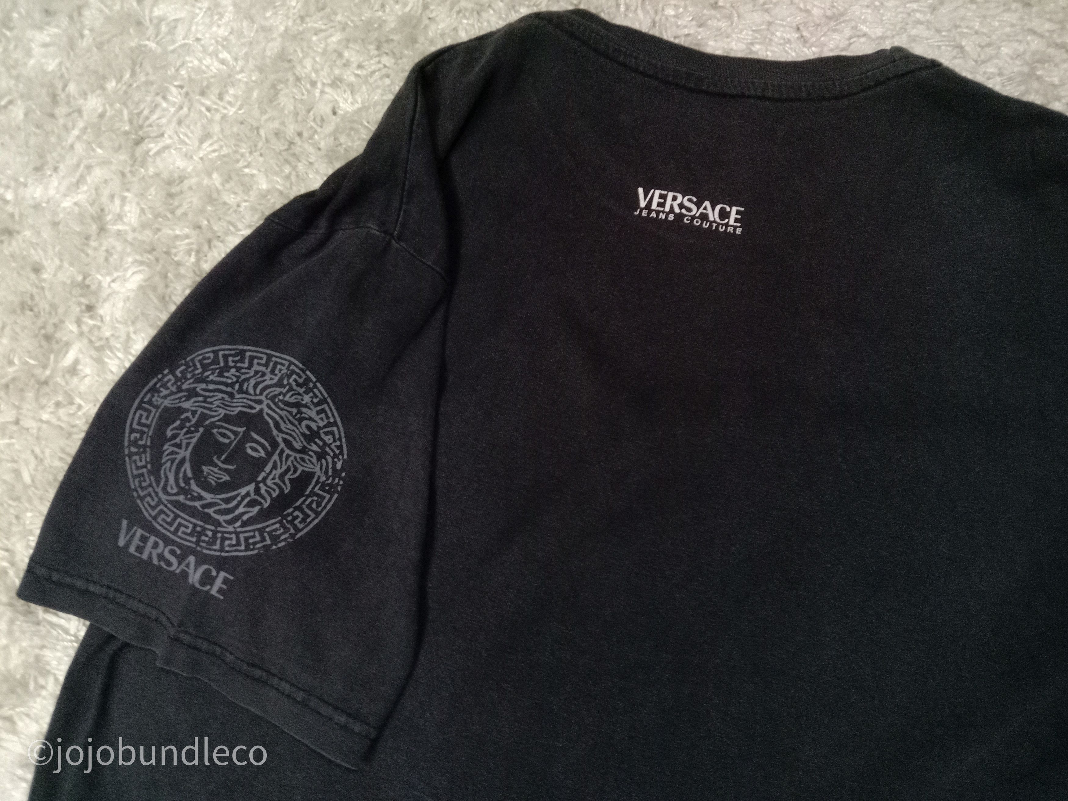 Versace Cool Versace logo shirt Size US M / EU 48-50 / 2 - 4 Thumbnail