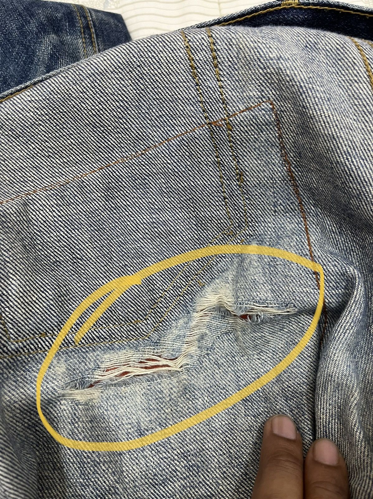 Japanese Brand (MM). BILLVAN JAPAN ARCHIVE DISTRESSED DENIM Size US 36 / EU 52 - 11 Thumbnail
