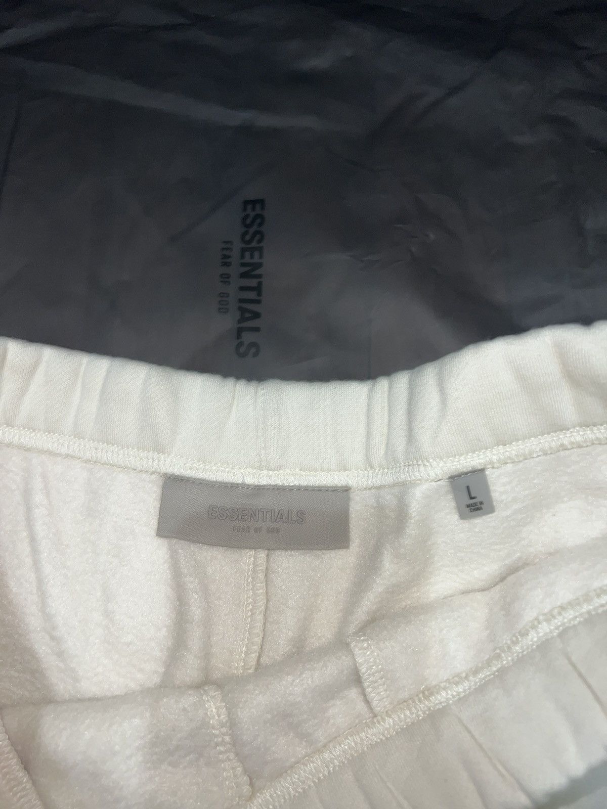 FOG Fear Of God Essentials Egg Shell Shorts Size L Size US 34 / EU 50 - 5 Thumbnail