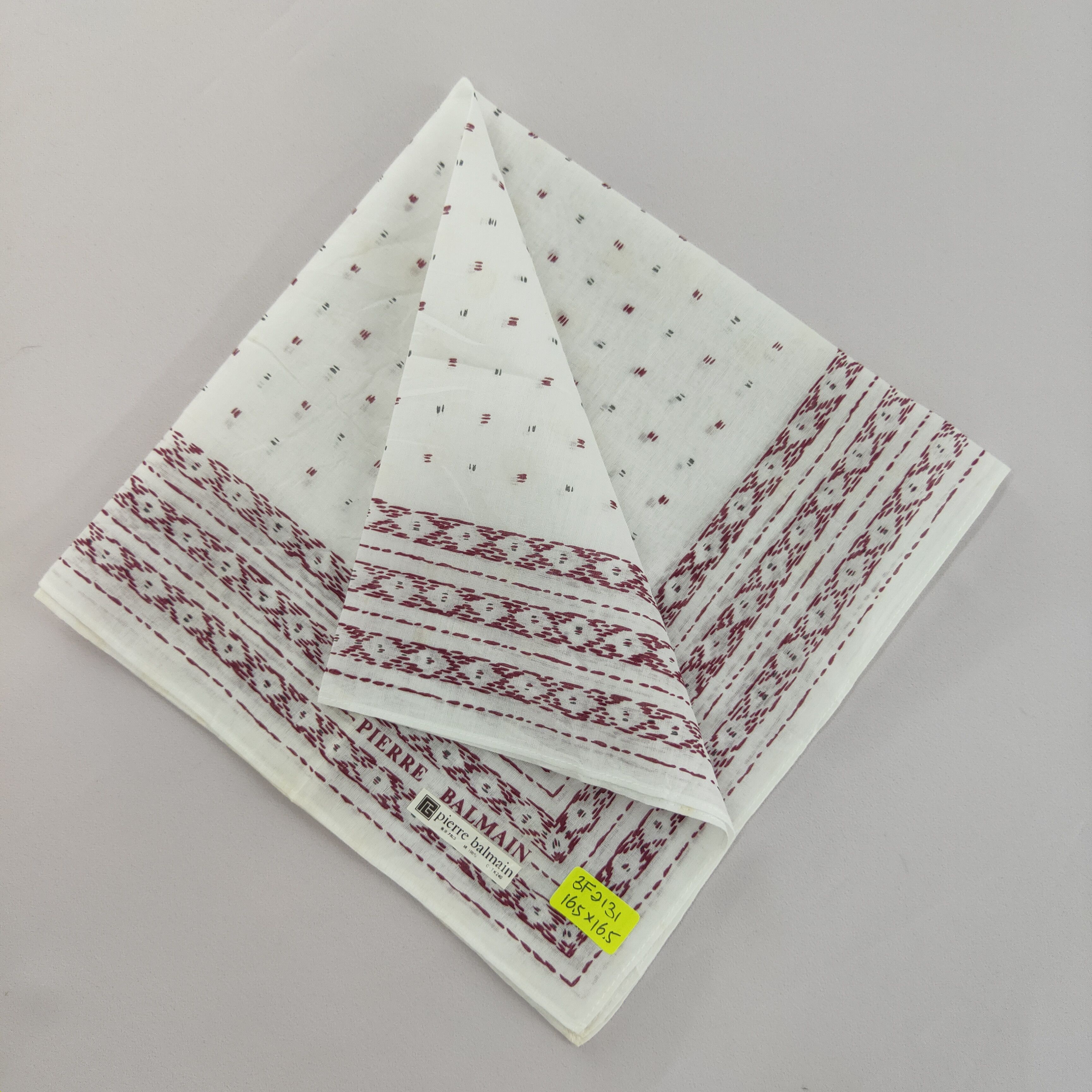 Pierre Balmain New Pierre Balmain Handkerchief neckerchief bandana - 3F2131 Size ONE SIZE - 1 Thumbnail