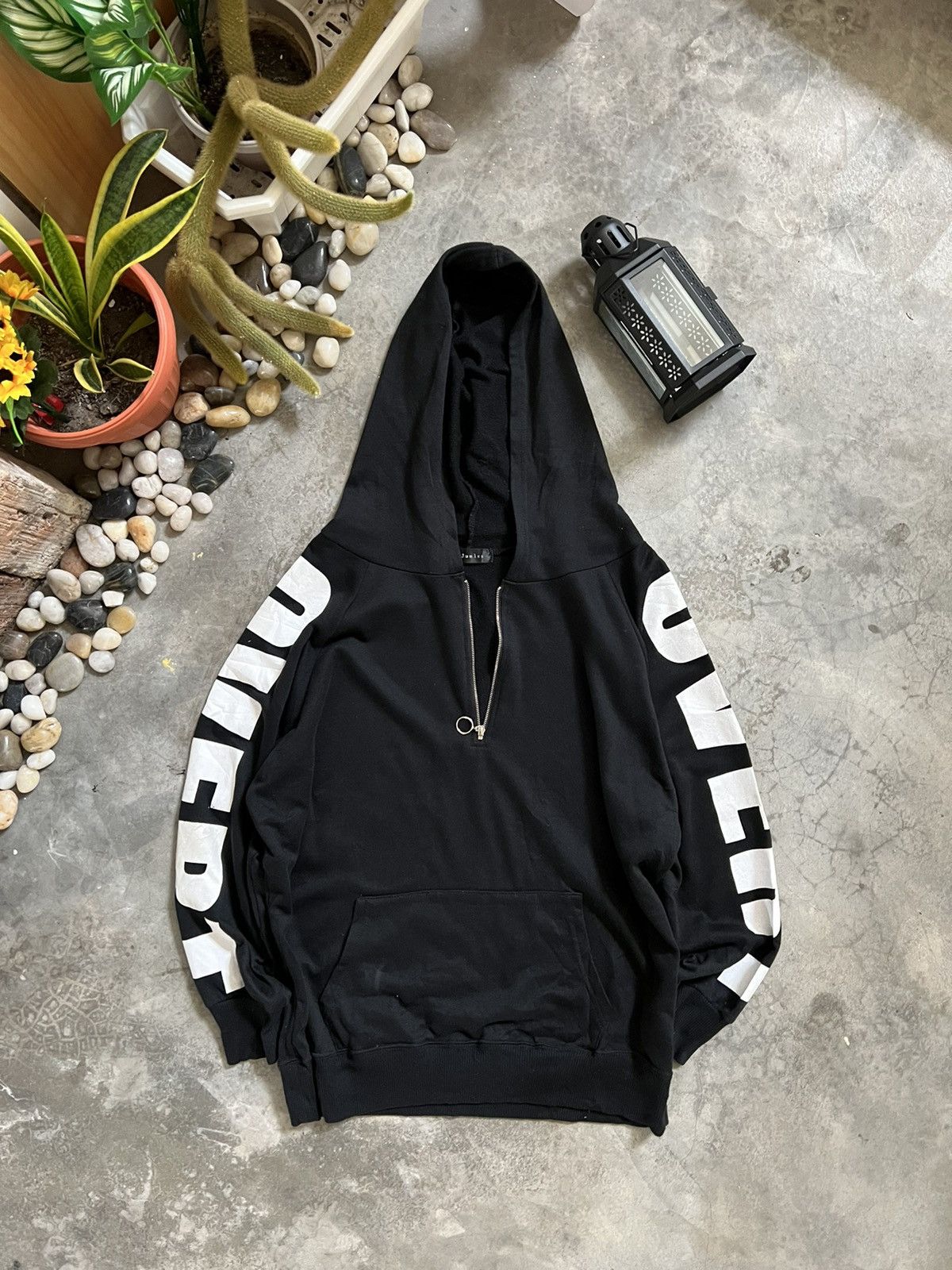 Japanese Brand STEALS 🖤🏴‍☠️ Japanese Hoodie Black Half Zipper With Pockets Size US M / EU 48-50 / 2 - 1 Thumbnail