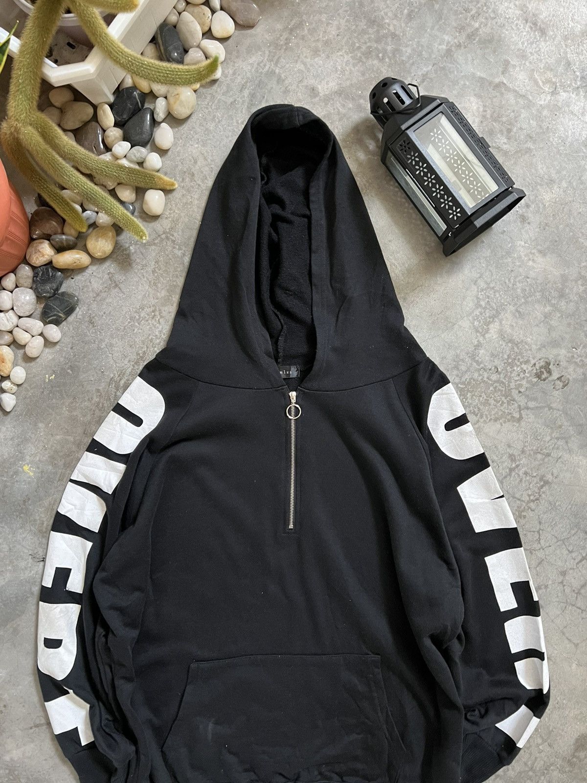 Japanese Brand STEALS 🖤🏴‍☠️ Japanese Hoodie Black Half Zipper With Pockets Size US M / EU 48-50 / 2 - 2 Thumbnail
