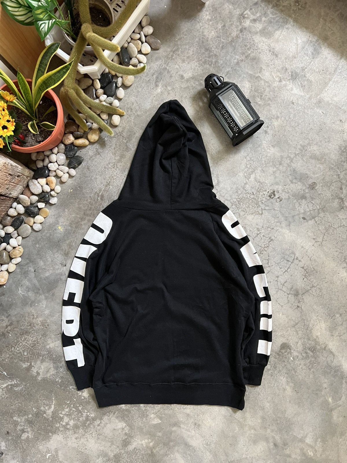 Japanese Brand STEALS 🖤🏴‍☠️ Japanese Hoodie Black Half Zipper With Pockets Size US M / EU 48-50 / 2 - 5 Thumbnail