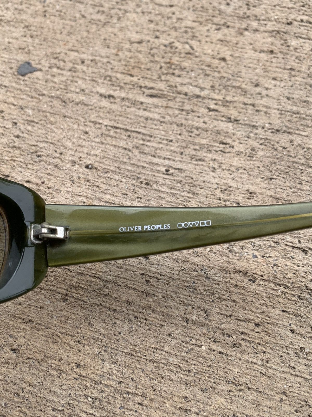 Oliver Peoples VINTAGE OLIVER PEOPLES PHOEBE-P 56[]17-124 SUNGLASSES Size ONE SIZE - 6 Thumbnail
