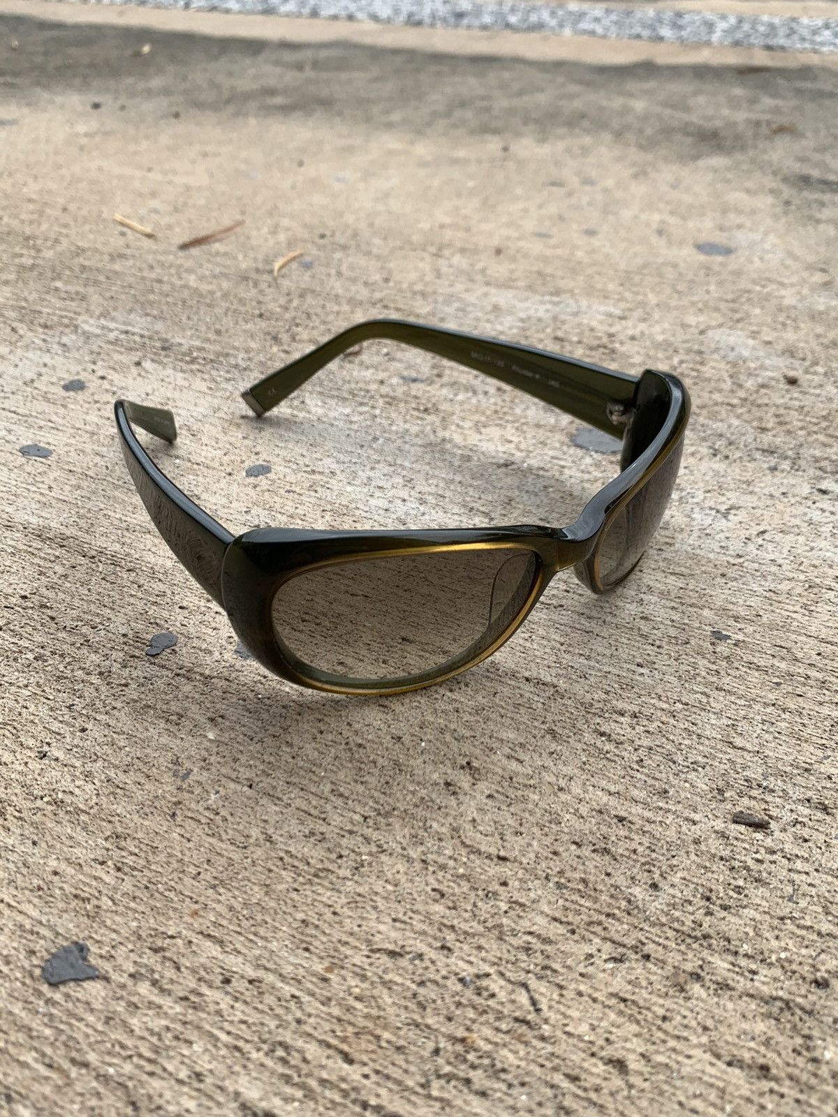 Oliver Peoples VINTAGE OLIVER PEOPLES PHOEBE-P 56[]17-124 SUNGLASSES Size ONE SIZE - 4 Thumbnail