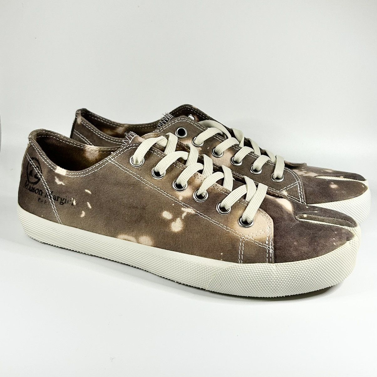 New Maison Margiela Low Top Bleached Dye Sneakers Size 7.5US