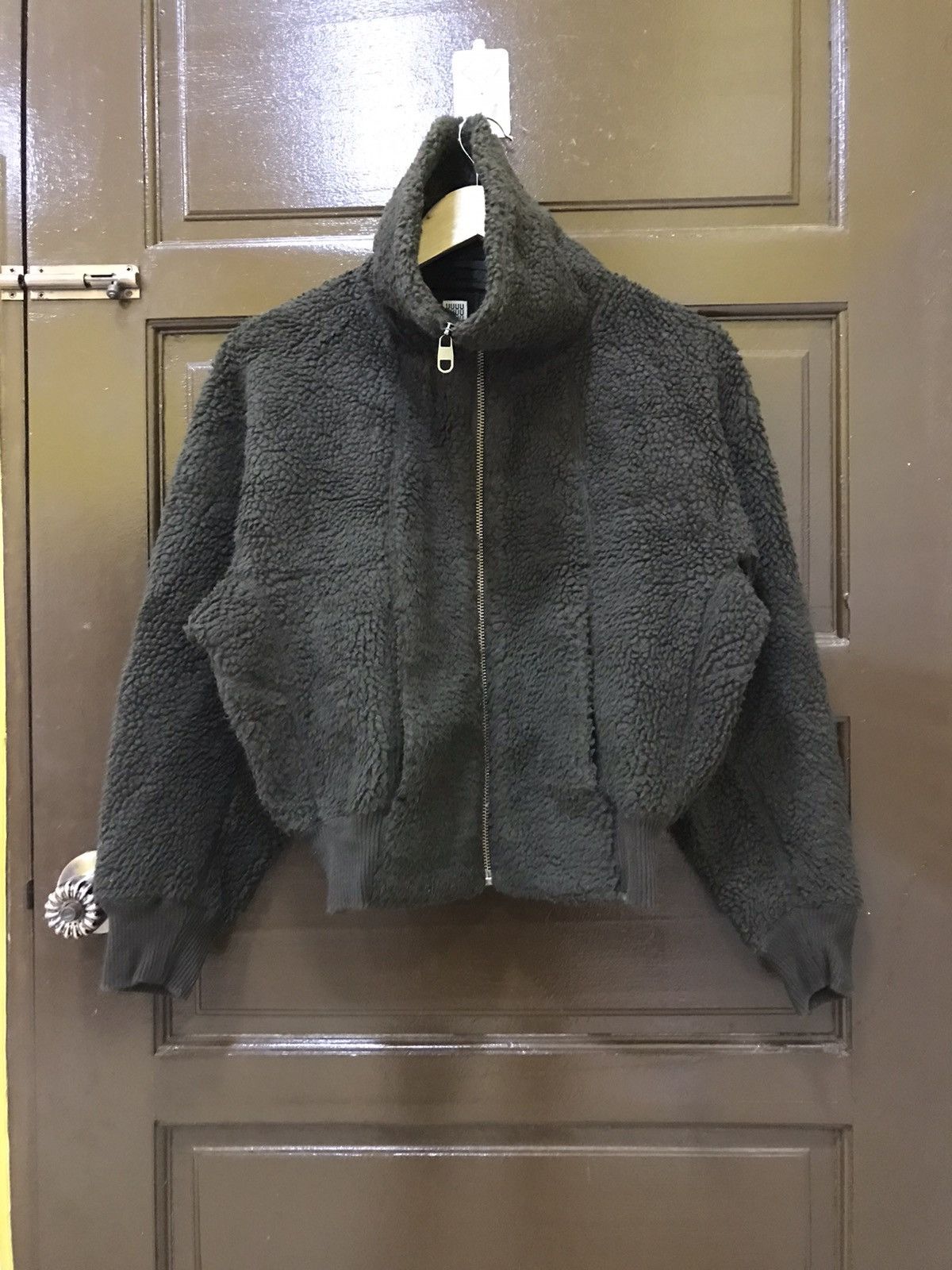 Uniqlo UNIQLO DEEP PILE JACKET Size US M / EU 48-50 / 2 - 1 Thumbnail