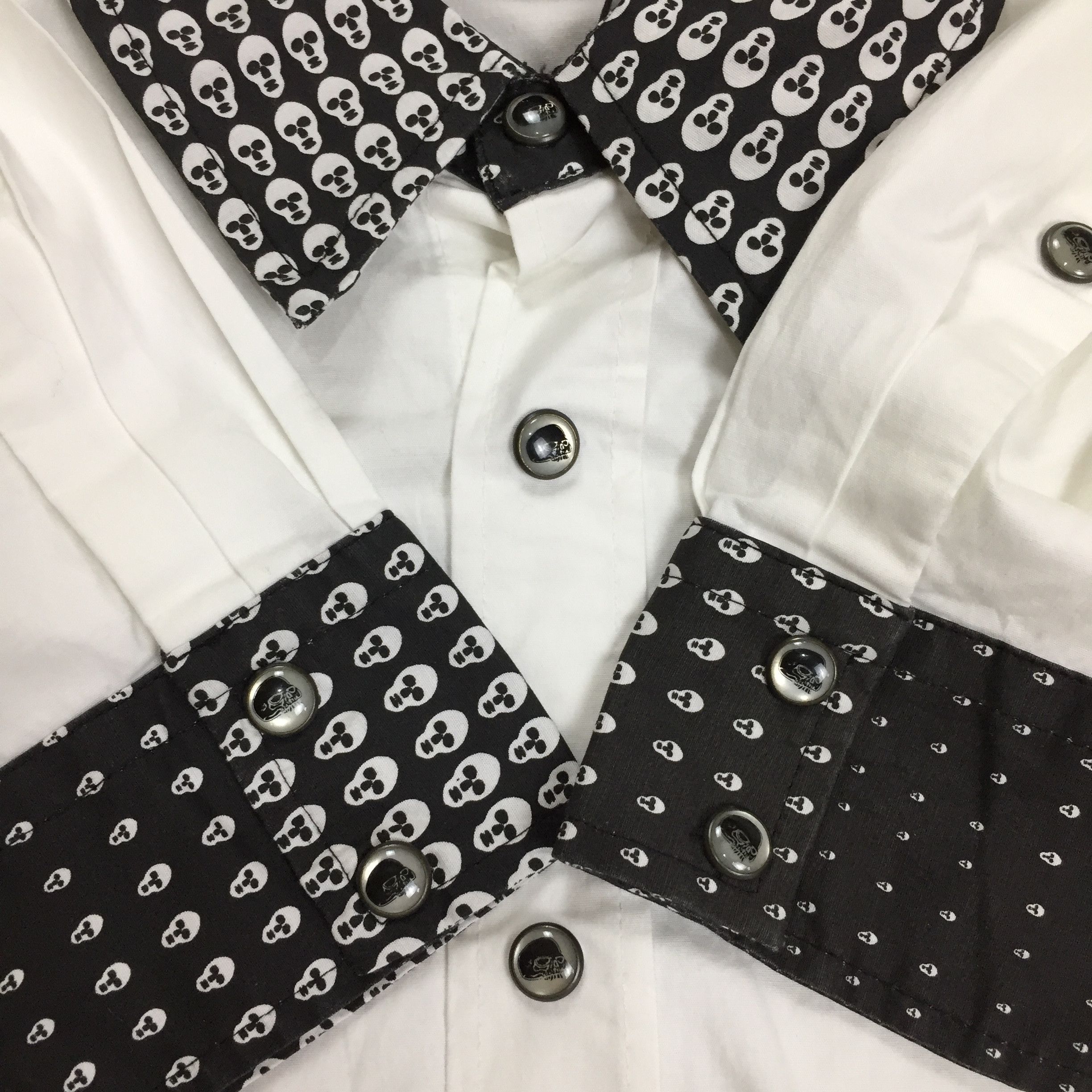 Jean Paul Gaultier JPG - SKULLS BUTTON DOWN LONG SLEEVES Size US L / EU 52-54 / 3 - 4 Thumbnail