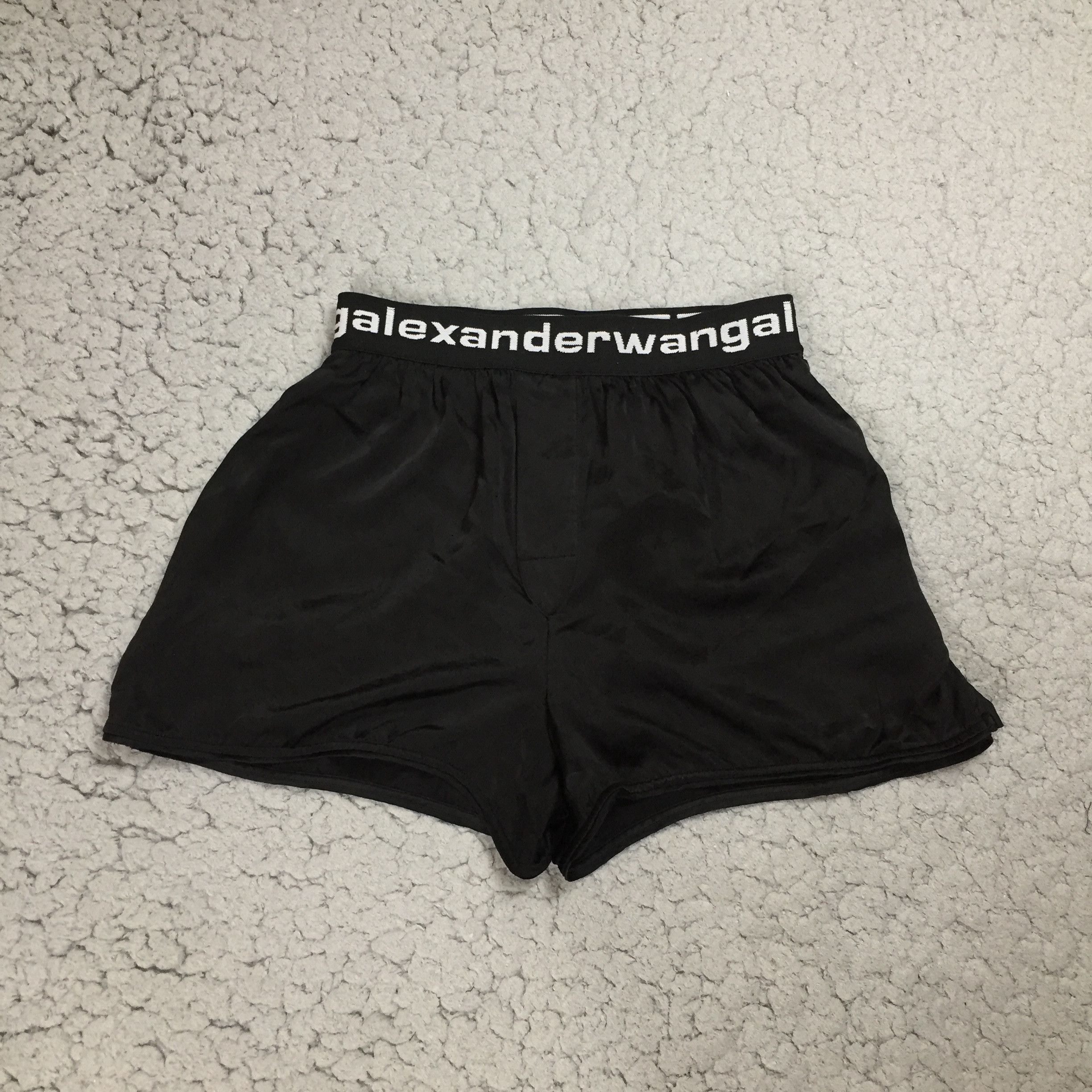 Alexander Wang ALEXANDER WANG - SILK CHARMEUSE BOXER SHORT Size 30" / US 8 / IT 44 - 4 Thumbnail