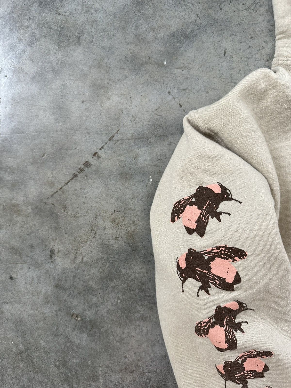 Golf Wang Golf Wang Tan " Save The Bees " Hoodie Sz. Small Size US S / EU 44-46 / 1 - 7 Thumbnail
