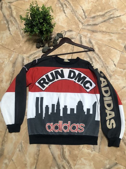 Run dmc best sale adidas sweatshirt