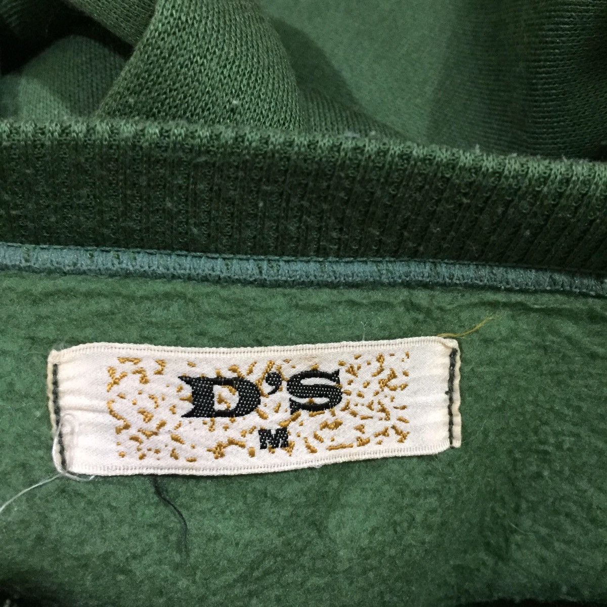 Japanese Brand × Vintage D’S Sweatshirt NATURE COMPANY Spellout Big Logo size M Size US M / EU 48-50 / 2 - 7 Thumbnail