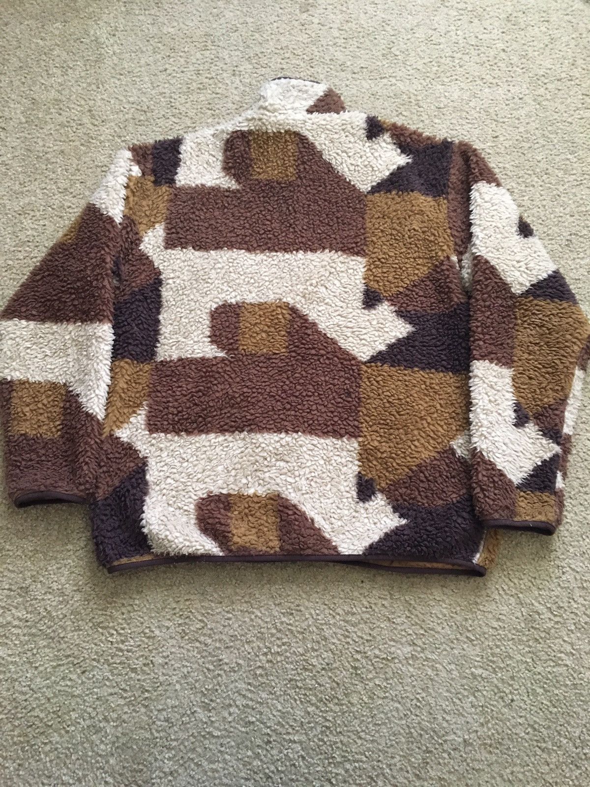 Patagonia Rare Patagonia brown bear blocking deep pile. Size US XL / EU 56 / 4 - 12 Thumbnail