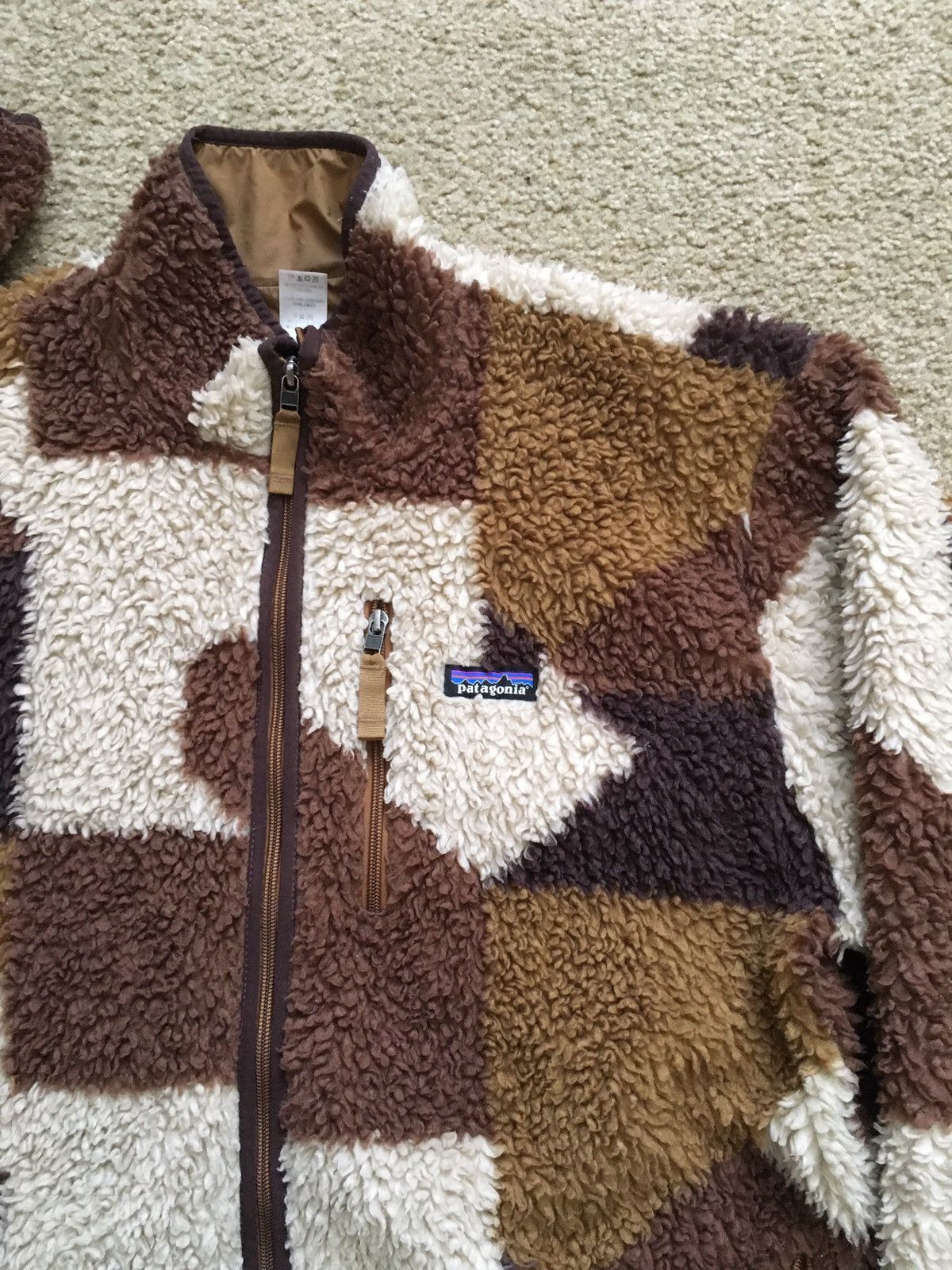 Patagonia Rare Patagonia brown bear blocking deep pile. Size US XL / EU 56 / 4 - 2 Thumbnail