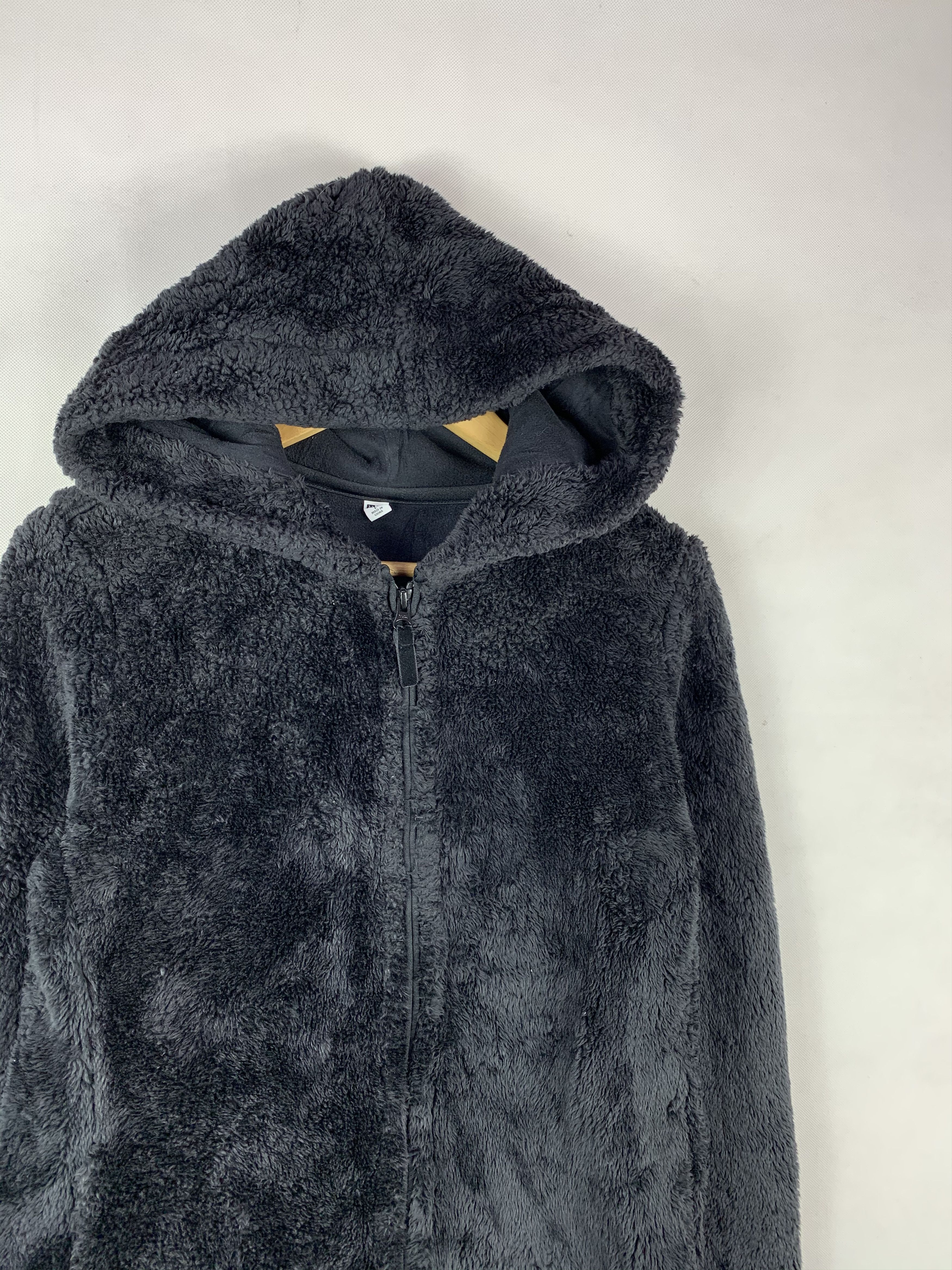 Japanese Brand × Uniqlo Steals! Uniqlo Long Fleece Hoodie Jacket Size US M / EU 48-50 / 2 - 4 Thumbnail