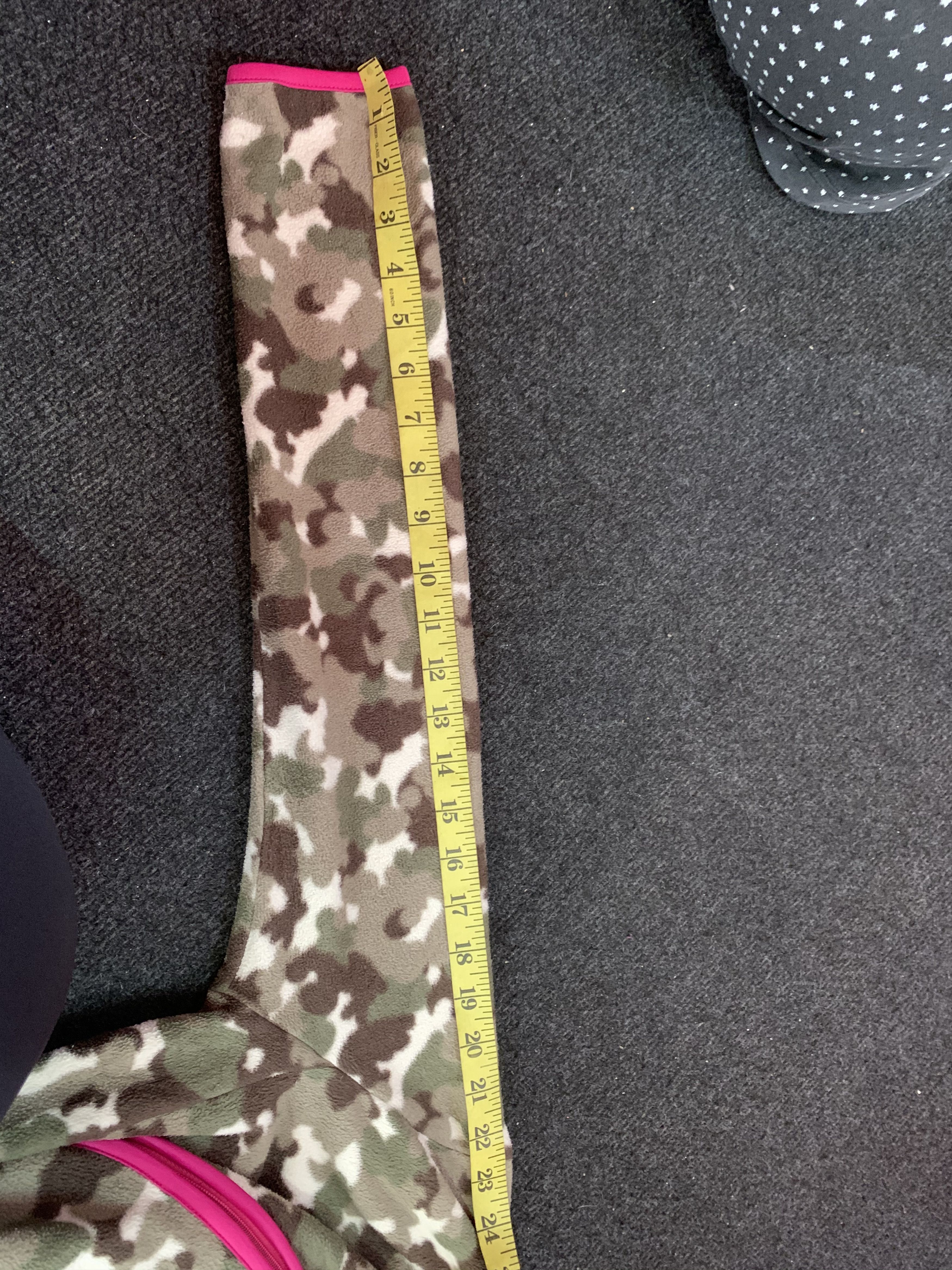 Japanese Brand × Uniqlo Steals! Uniqlo Camo Fleece Hoodie Jacket Size US XXS / EU 40 - 9 Thumbnail