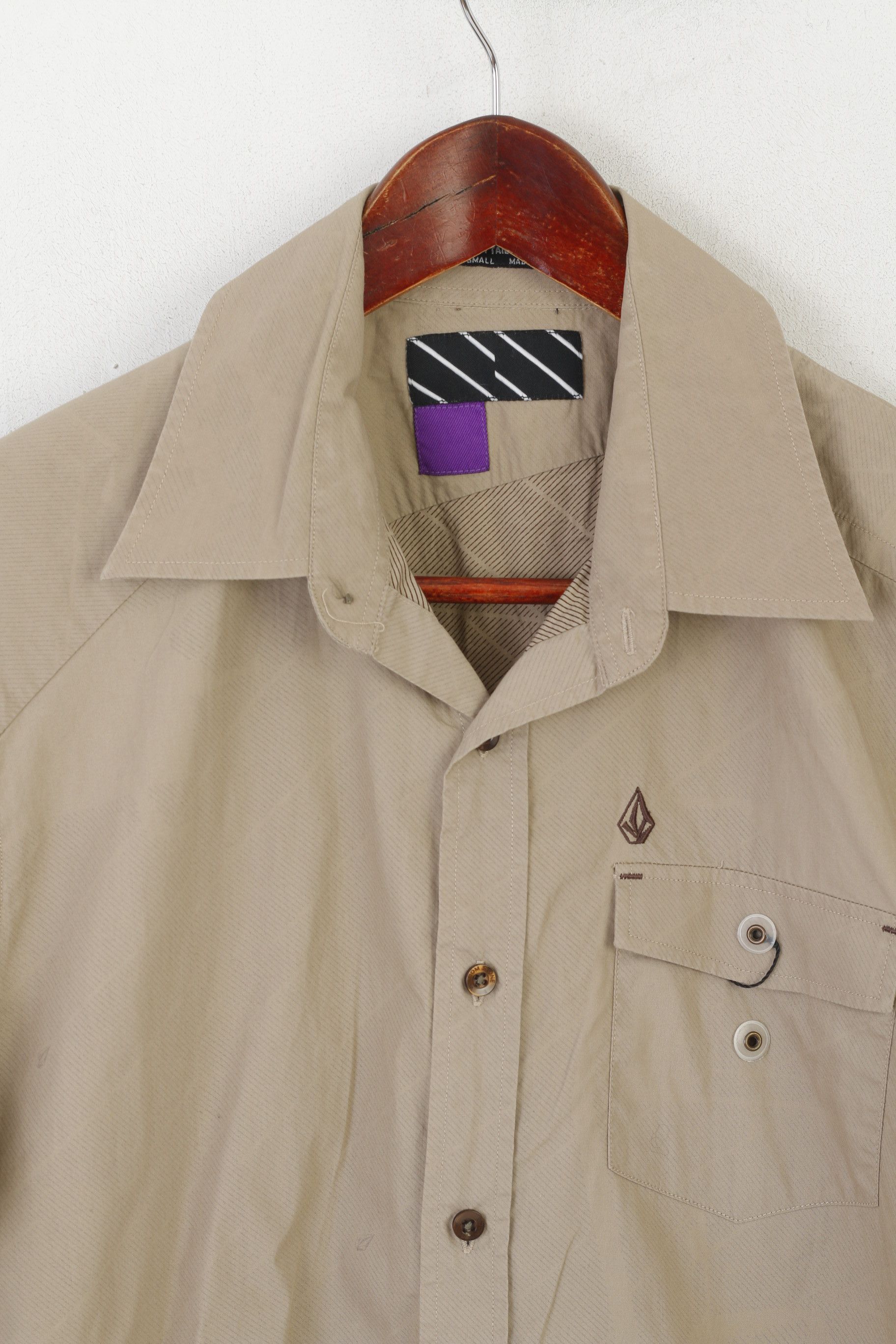 Volcom Volcom Men S Casual Shirt Beige Cotton Tailored Pocket 8190 Size US S / EU 44-46 / 1 - 3 Thumbnail