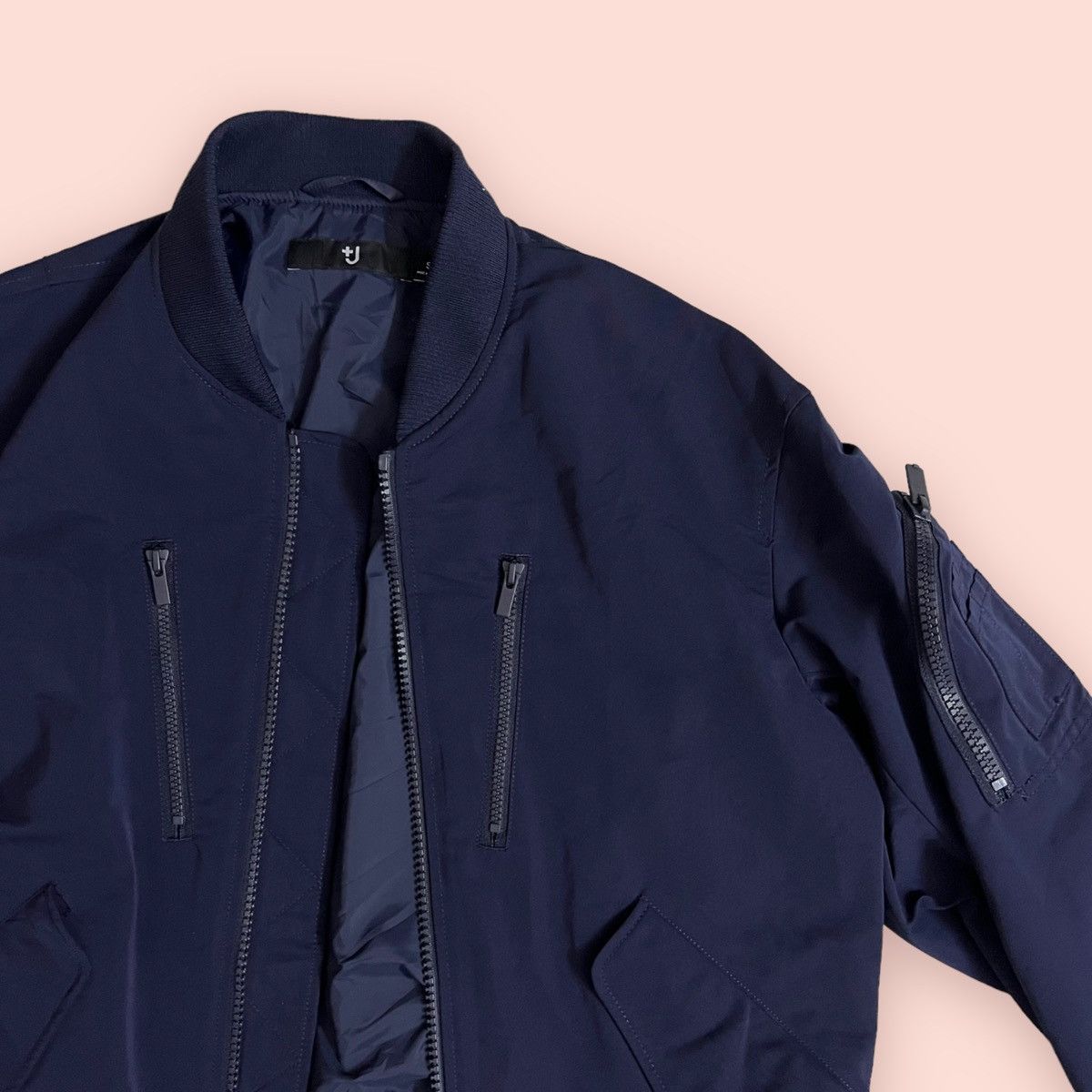 Jil Sander × Jun Takahashi JIL SANDER X UNIQLO BOMBER JACKET Size US S / EU 44-46 / 1 - 4 Thumbnail