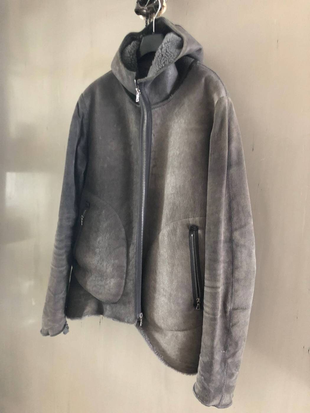 Isaac Sellam Experience Hooded lamb leather piece by ISE size 52 eu Size US L / EU 52-54 / 3 - 4 Thumbnail