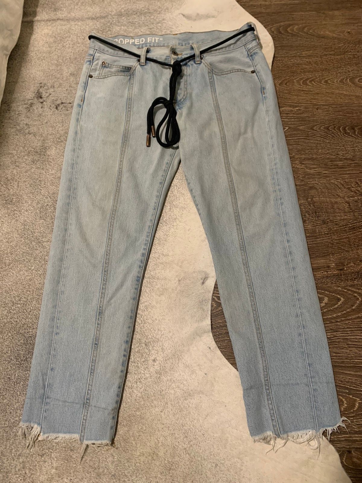 Pre-owned Off-white “cropped Fit” Denim In Blue