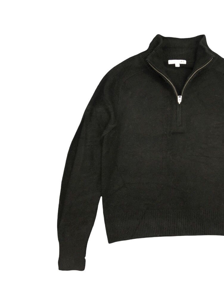 JW Anderson ⚡️Rare⚡️Wool half zipper sweater by J.W Anderson x Uniqlo Size US XS / EU 42 / 0 - 4 Thumbnail
