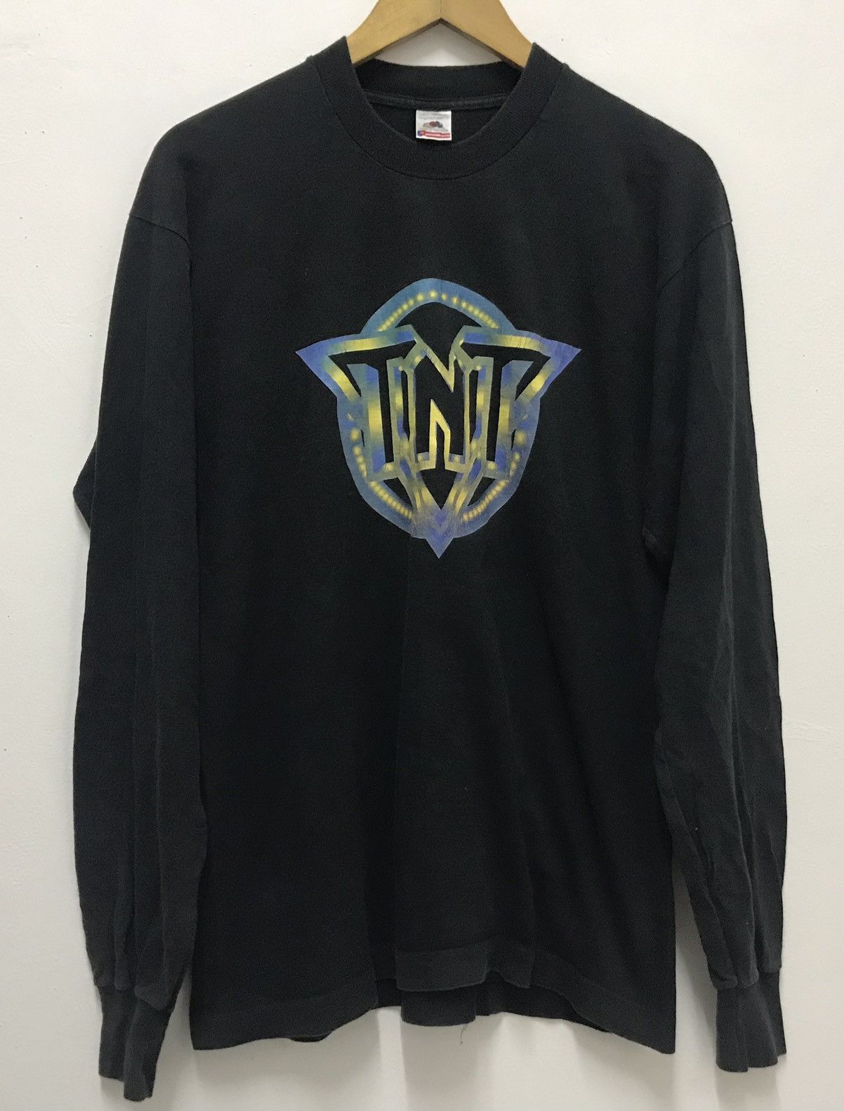 vintage 90s TNT band shirt size L