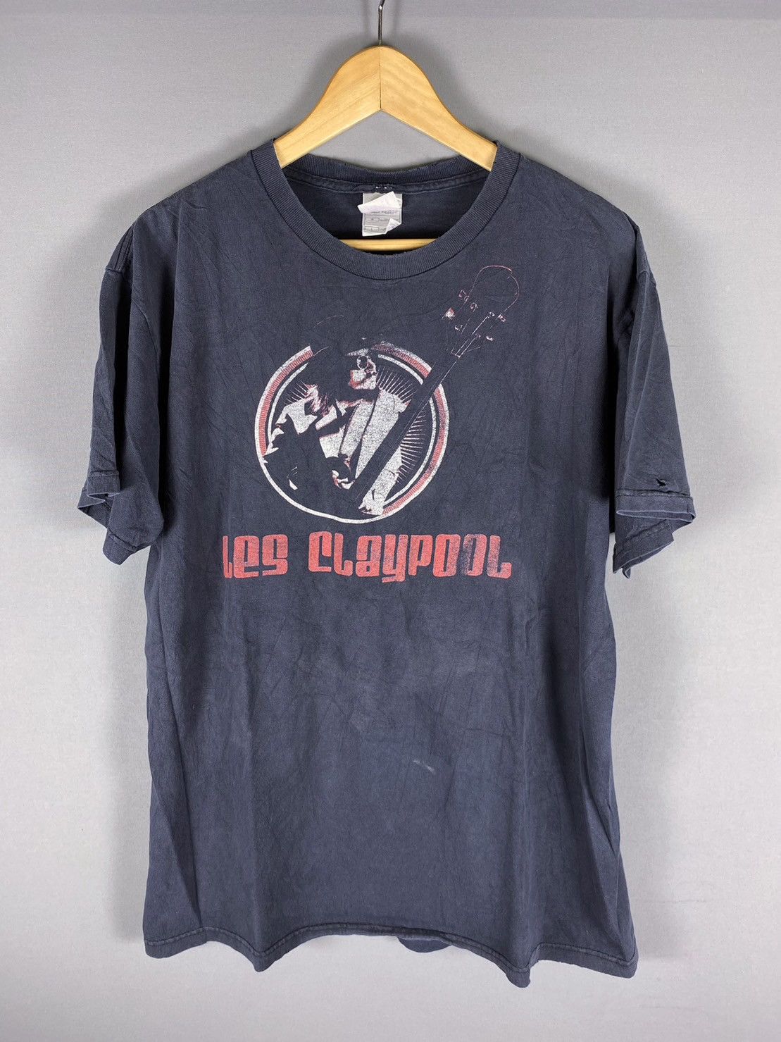 Band Tees × Vintage Vintage Y2K Distressed Thrashed Faded Les Claypool Shirt Size US L / EU 52-54 / 3 - 1 Thumbnail
