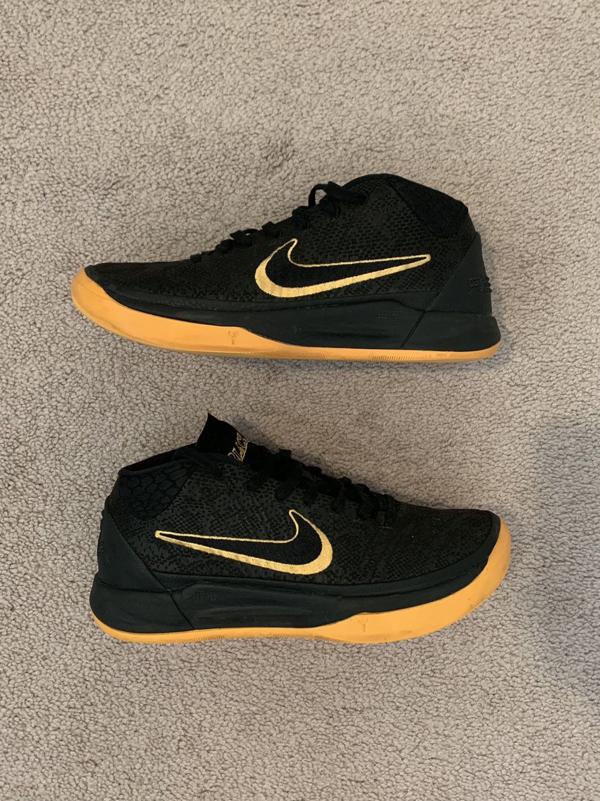 Kobe ad mid black mamba on sale