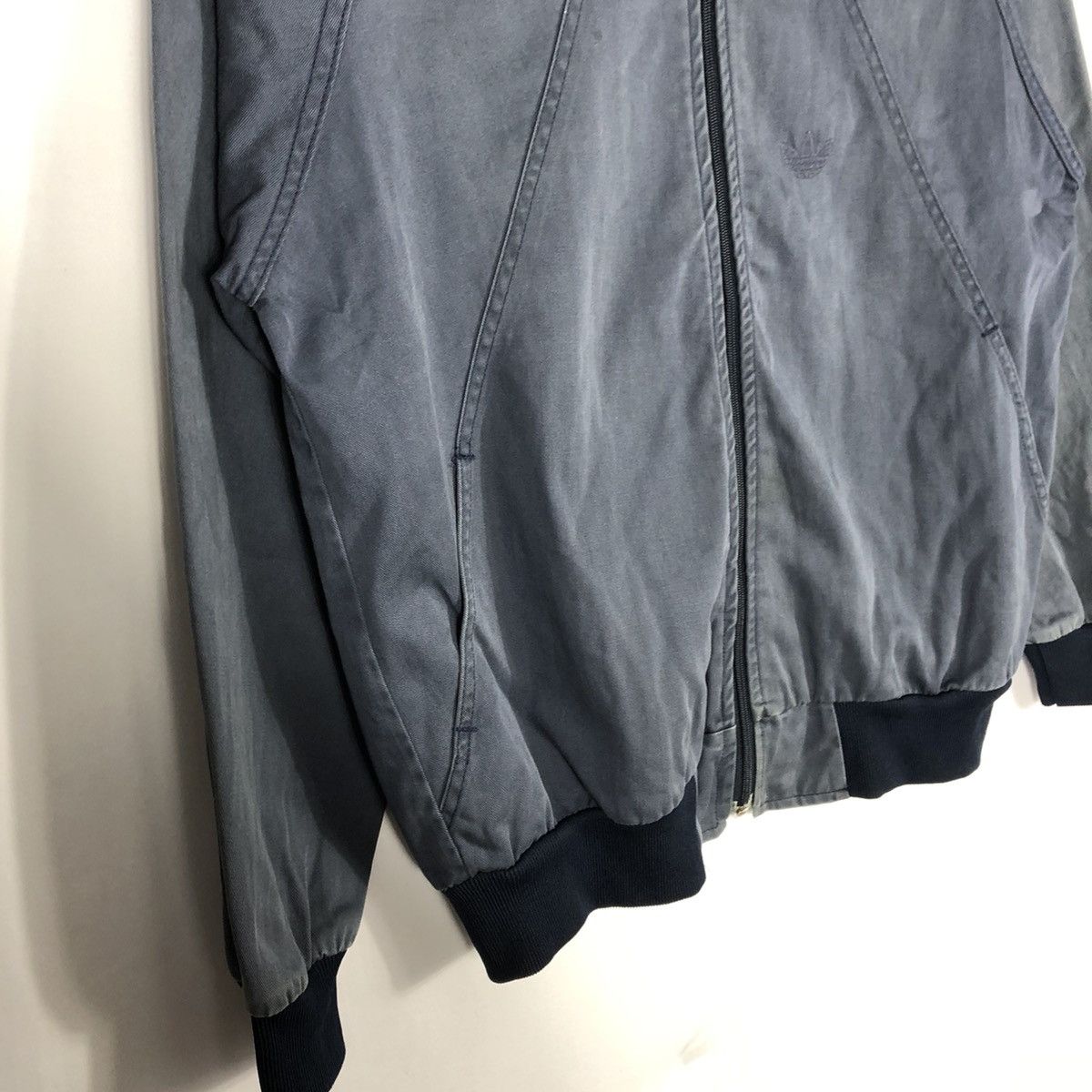 Adidas × Vintage 🔥Rare🔥90s Adidas Small Logo Sun Faded Zipper Chore Jacket Size US M / EU 48-50 / 2 - 9 Thumbnail