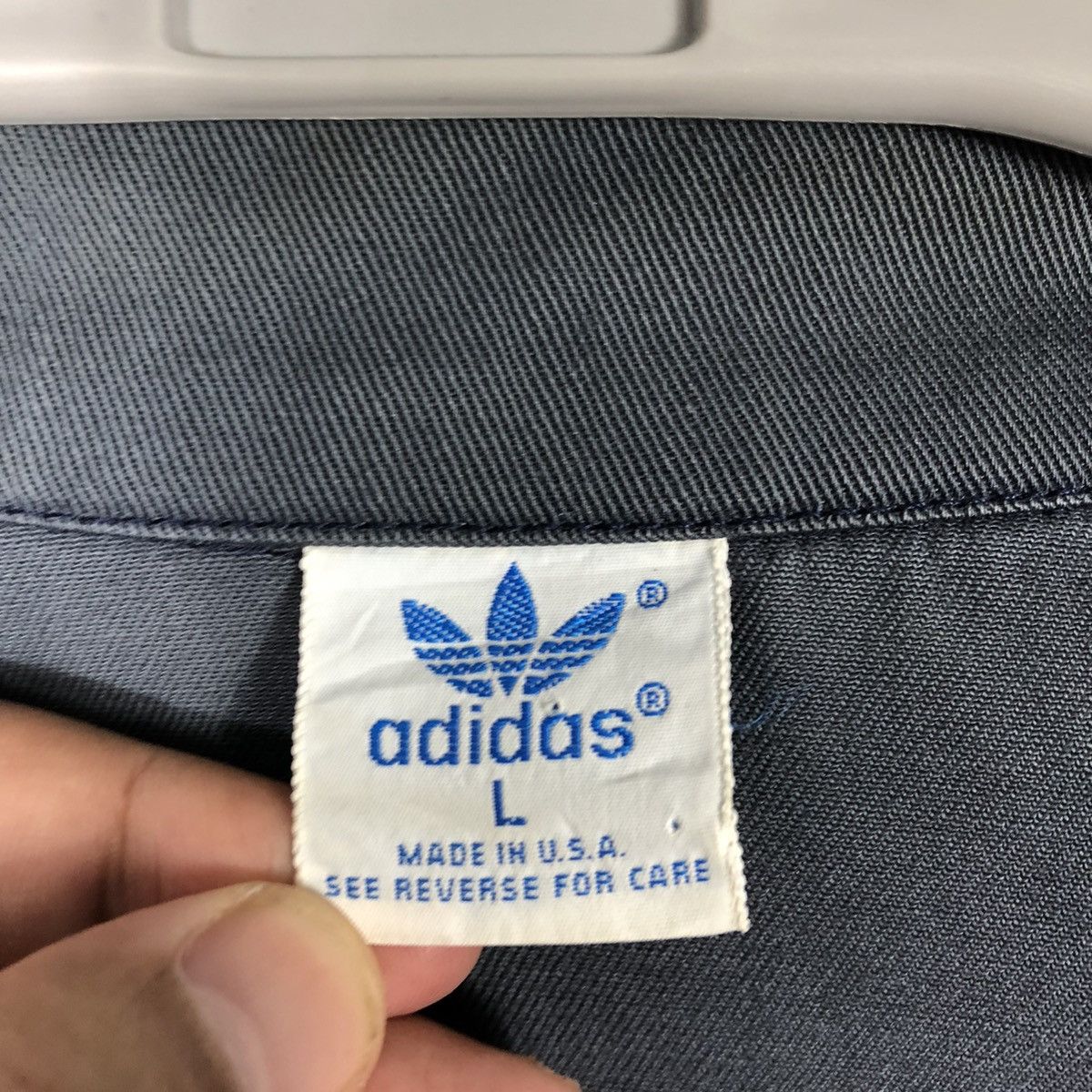 Adidas × Vintage 🔥Rare🔥90s Adidas Small Logo Sun Faded Zipper Chore Jacket Size US M / EU 48-50 / 2 - 16 Thumbnail