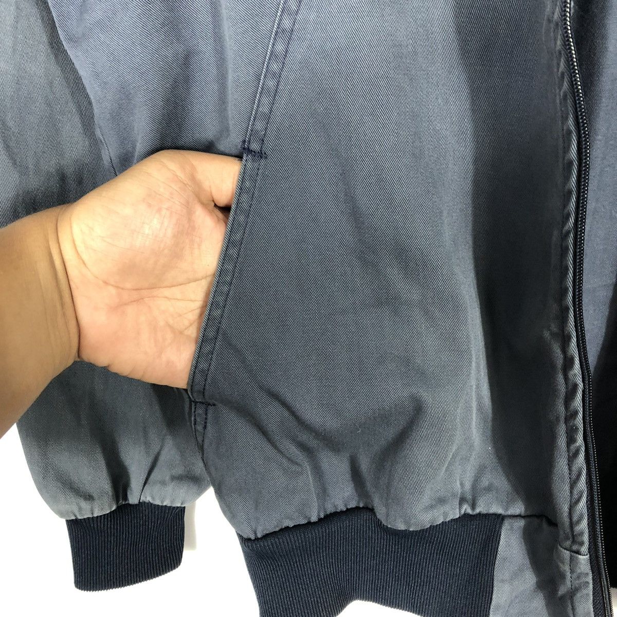 Adidas × Vintage 🔥Rare🔥90s Adidas Small Logo Sun Faded Zipper Chore Jacket Size US M / EU 48-50 / 2 - 14 Thumbnail