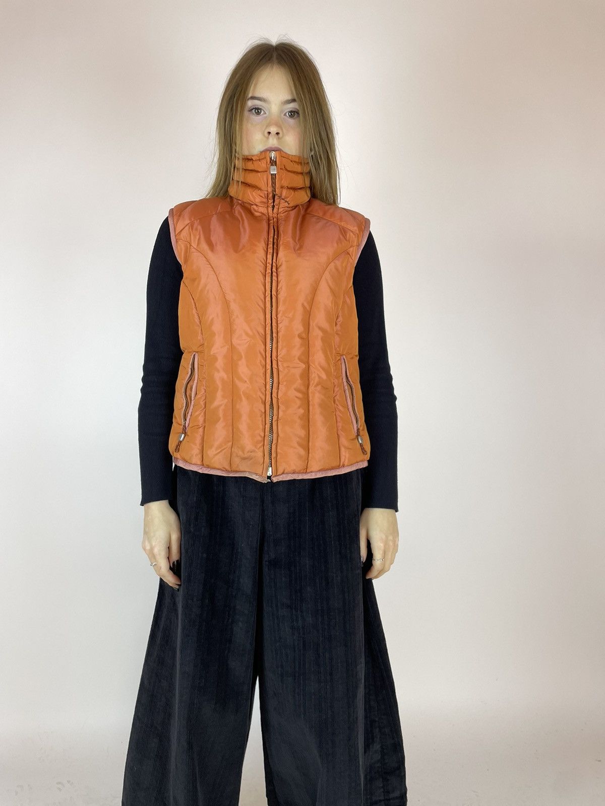 Cerruti 1881 CERRUTI real Down vest Womens size Small Size S / US 4 / IT 40 - 1 Thumbnail