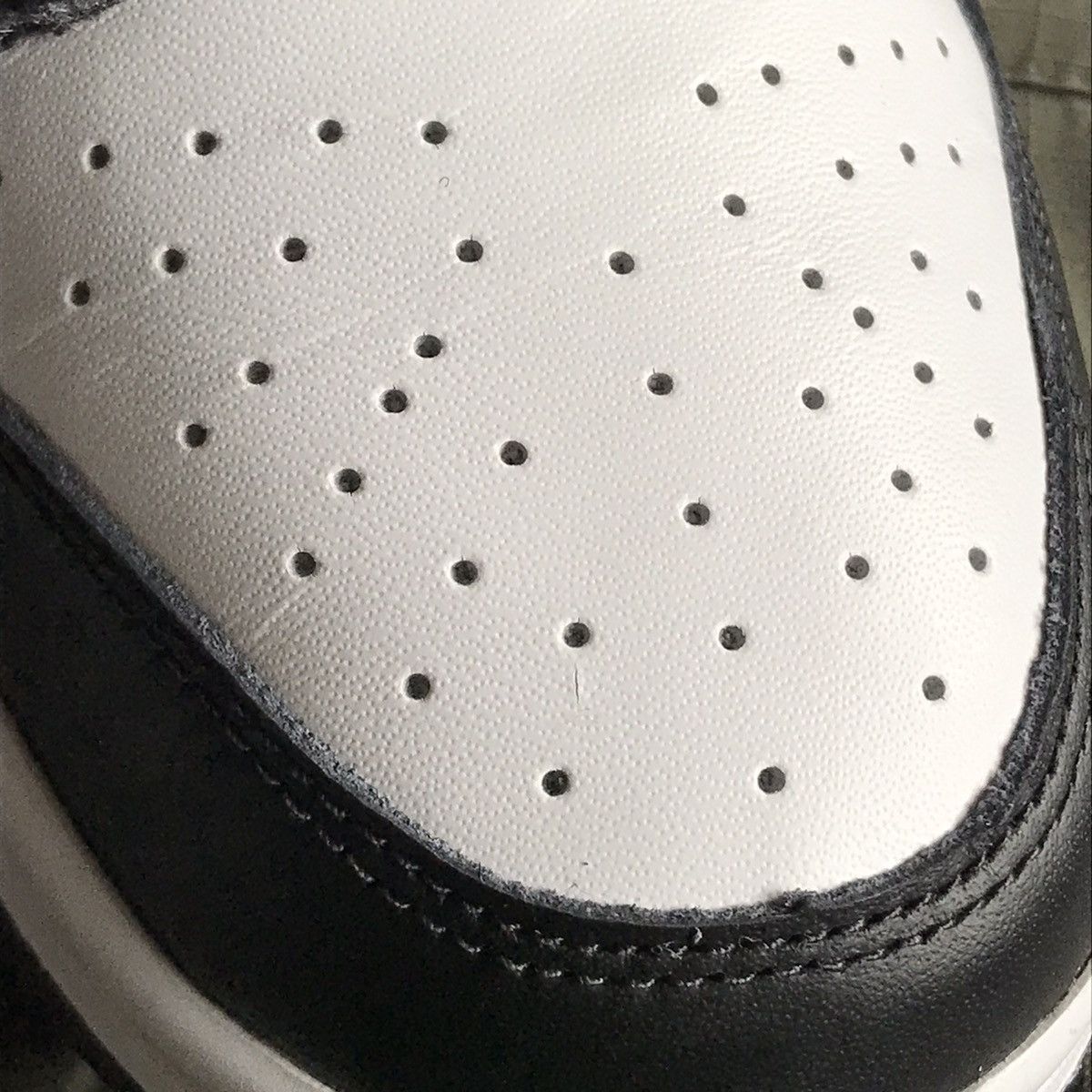 Nike Nike Dunk Low Retro Panda Size US 9 / EU 42 - 5 Thumbnail