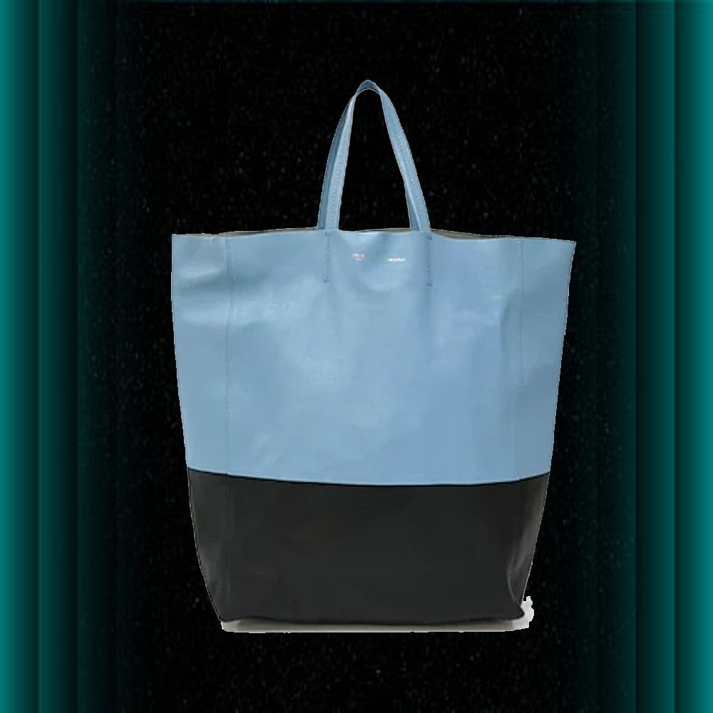 Hand bags in Fantasy